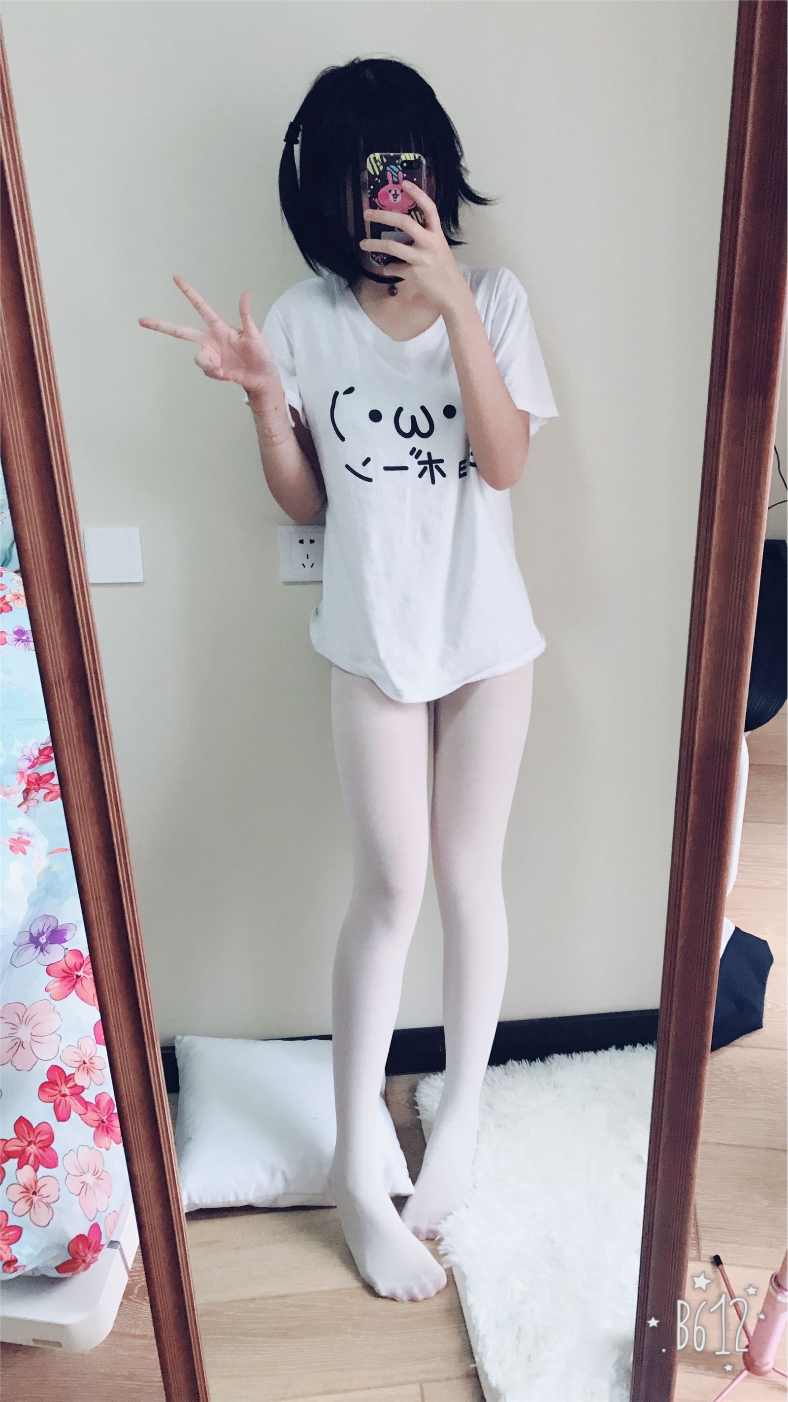 微博@悠宝-白丝随手拍