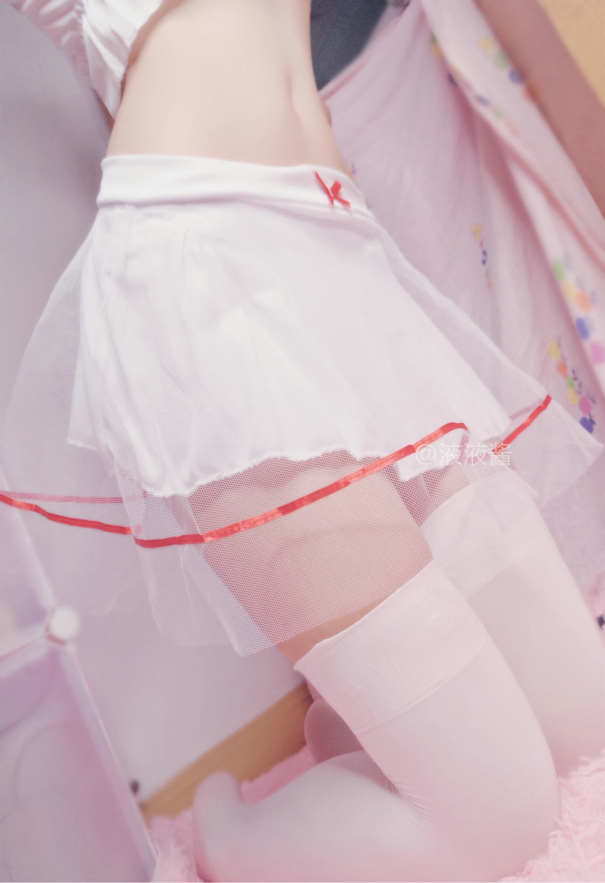 微博@液液酱YeYe – 白丝护士装
