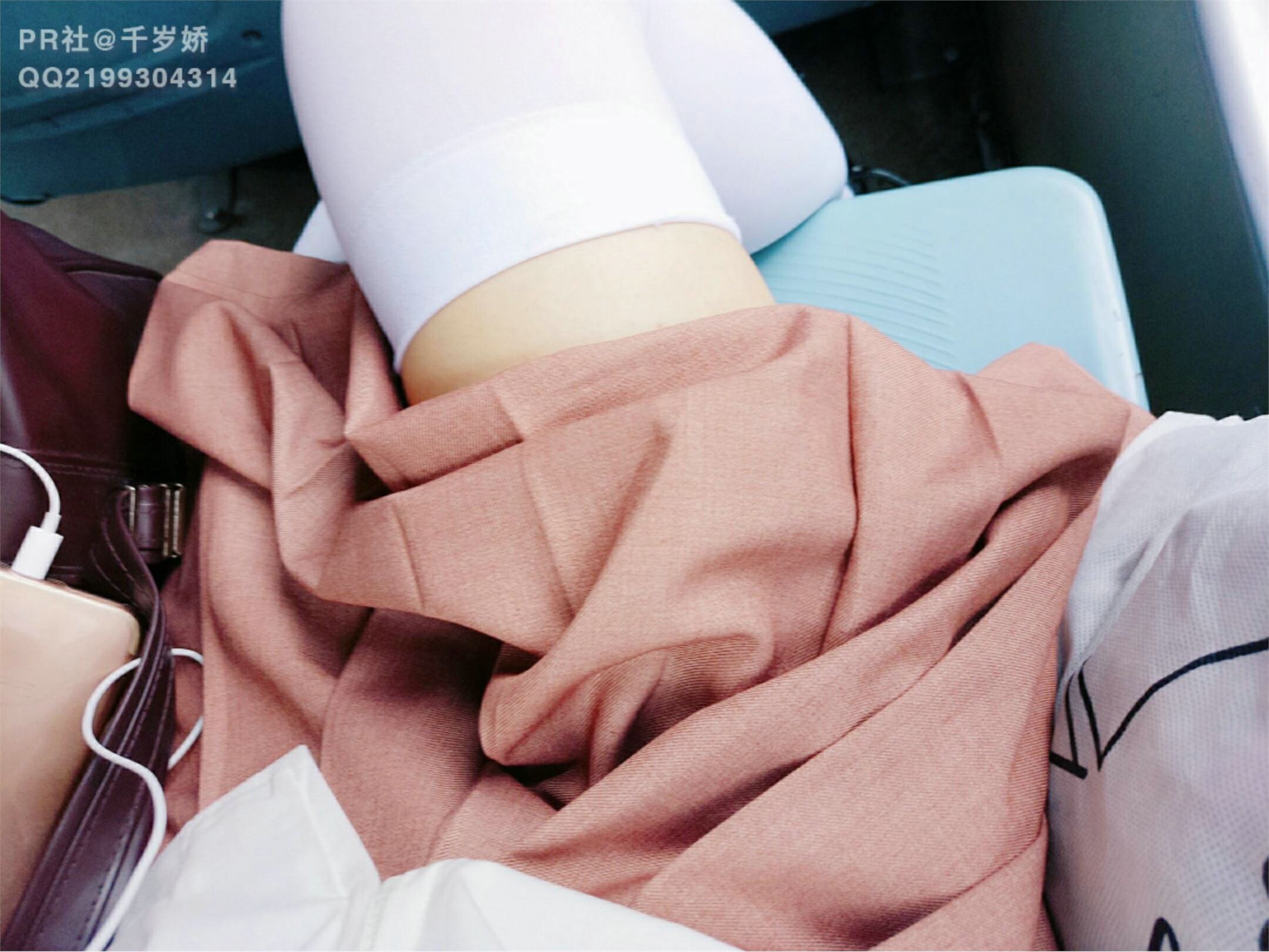 千岁娇—公交车露出