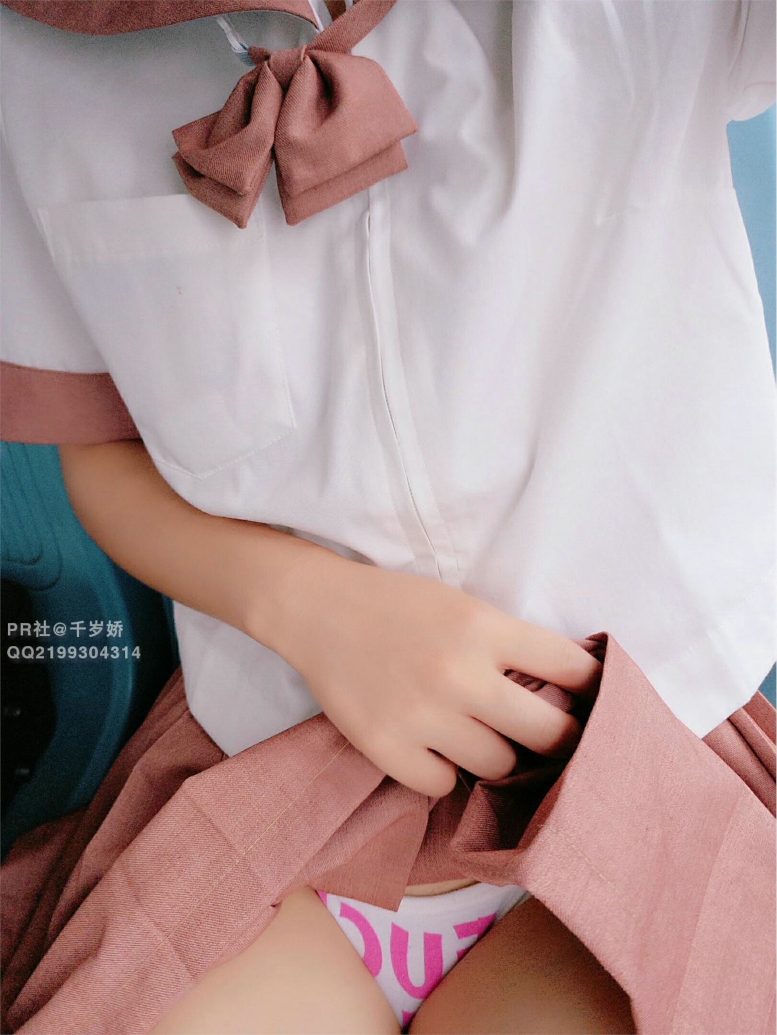 千岁娇—公交车露出