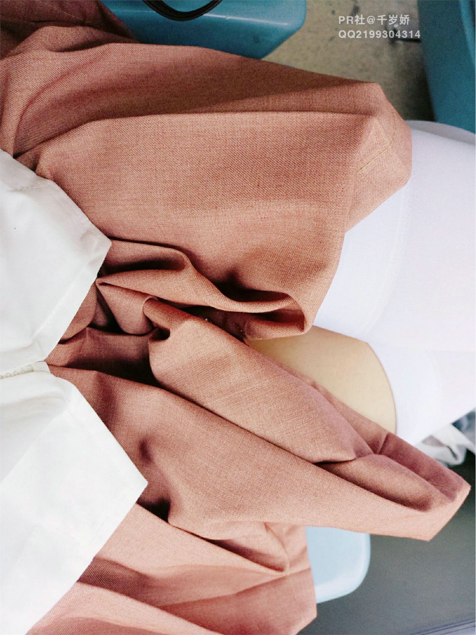 千岁娇—公交车露出