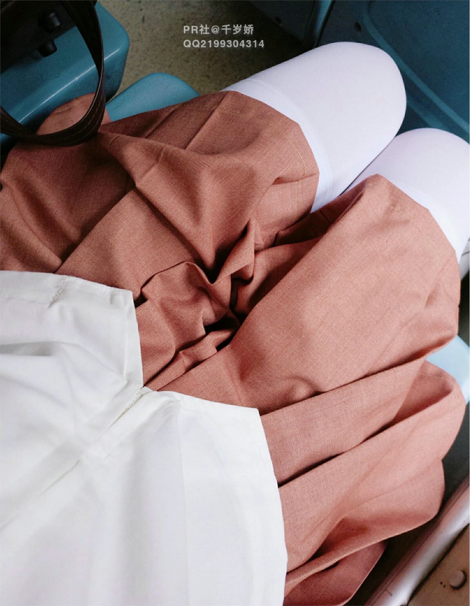 千岁娇—公交车露出