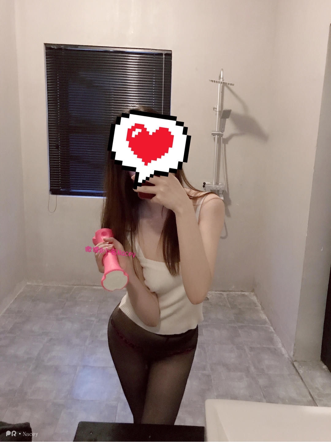 小名Nacey-做瑜伽