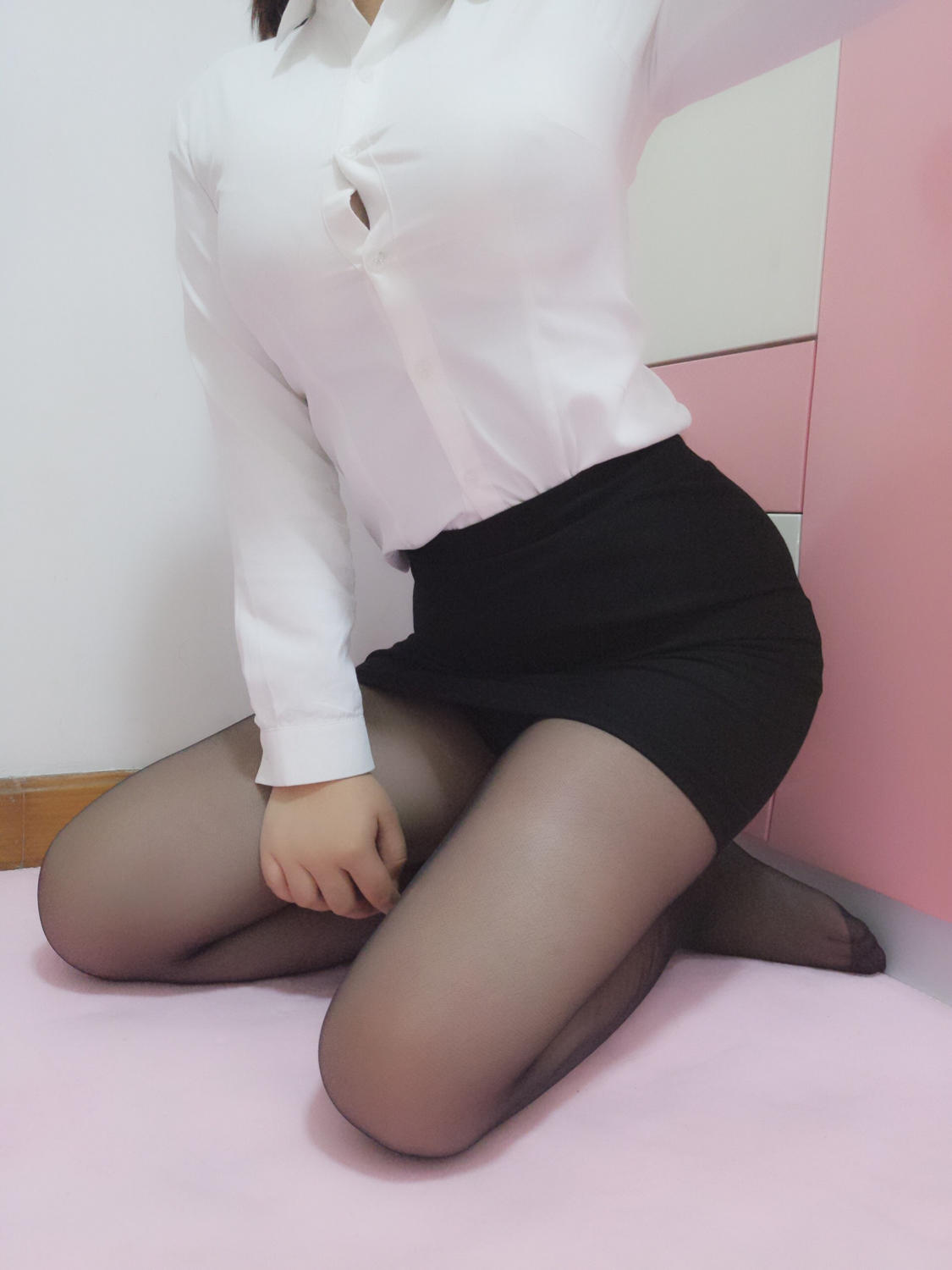 微博你陌—色情女教师