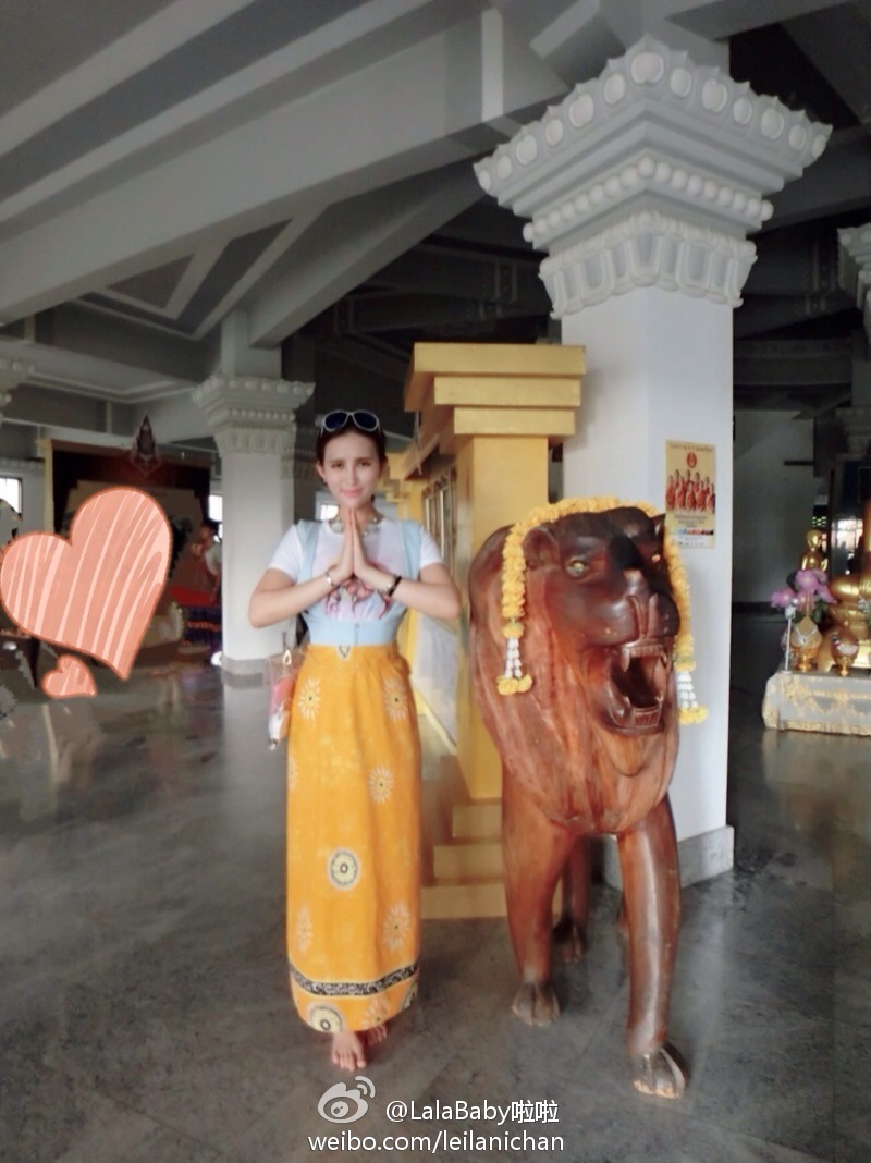 清新美少女 LalaBaby啦啦 生活照05