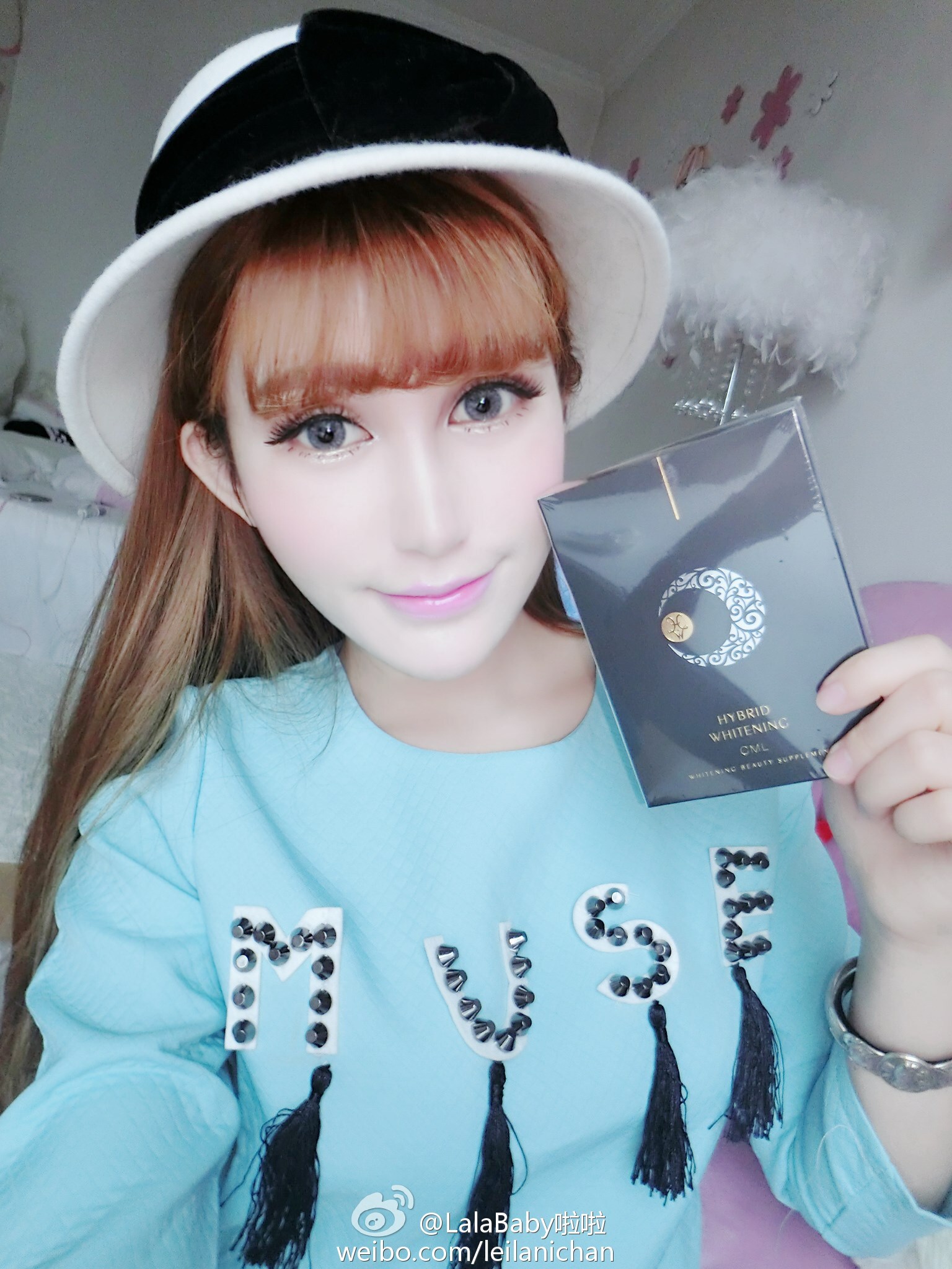 清新美少女 LalaBaby啦啦 生活照05