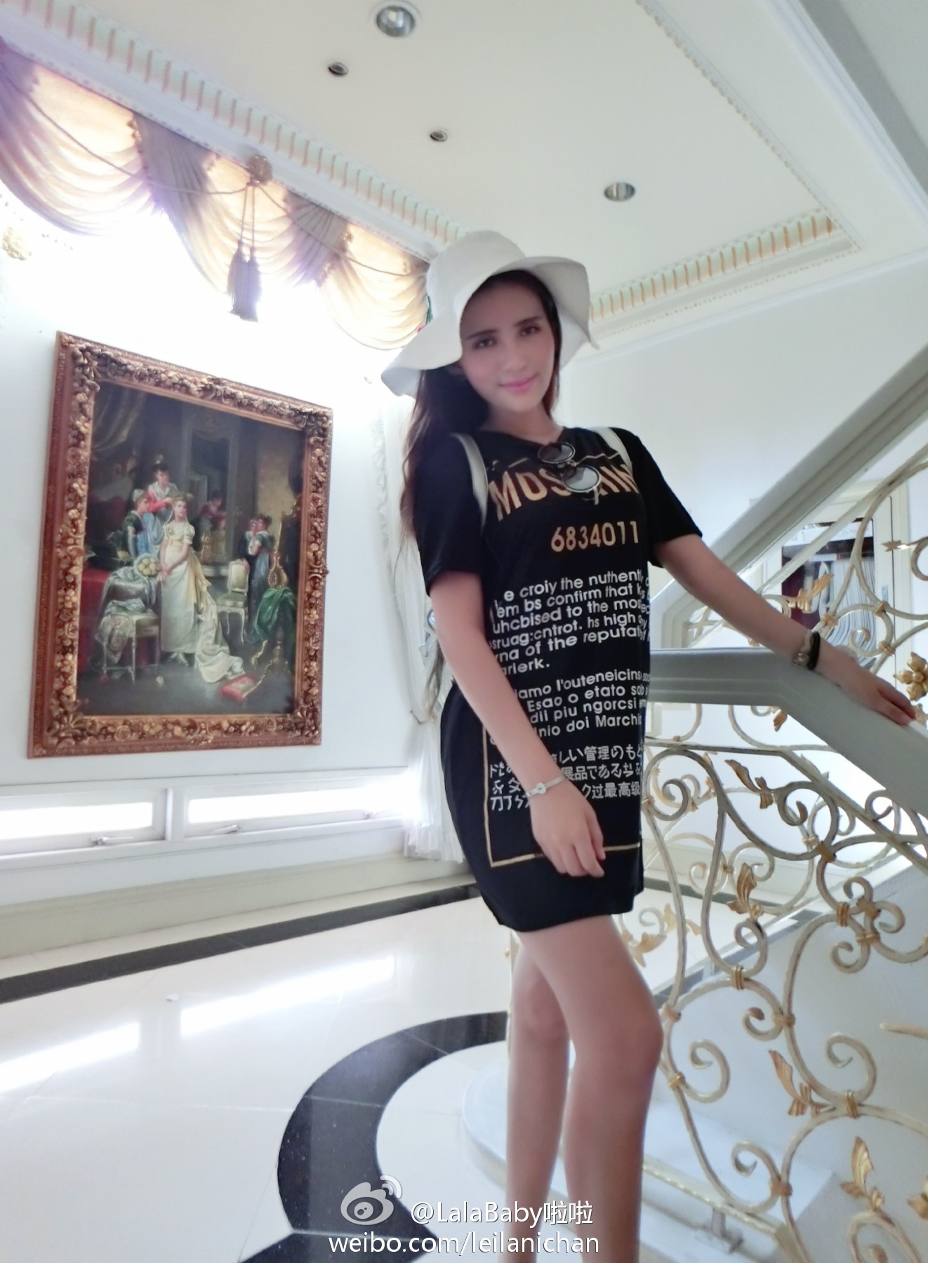 清新美少女 LalaBaby啦啦 生活照05