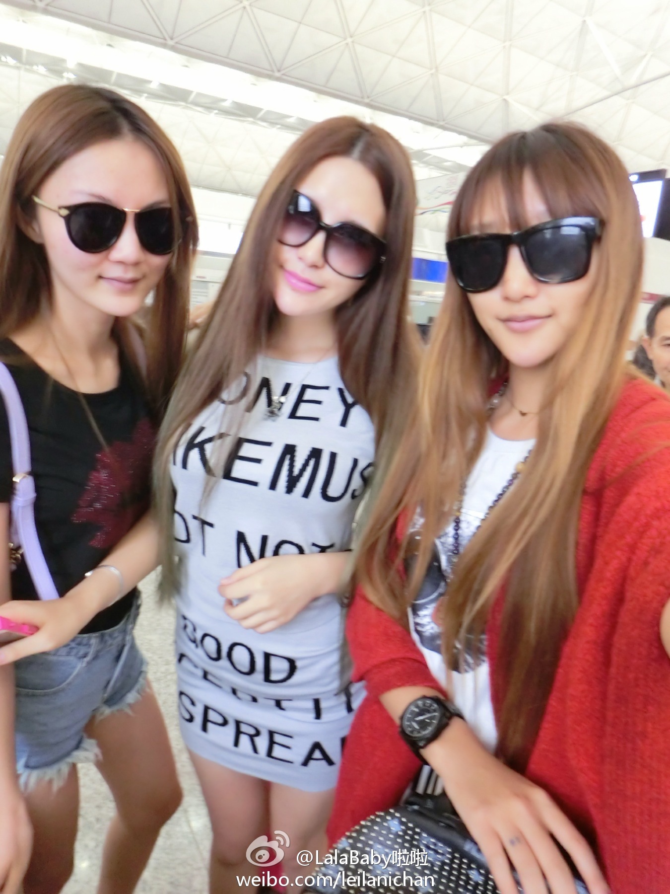 清新美少女 LalaBaby啦啦 生活照05