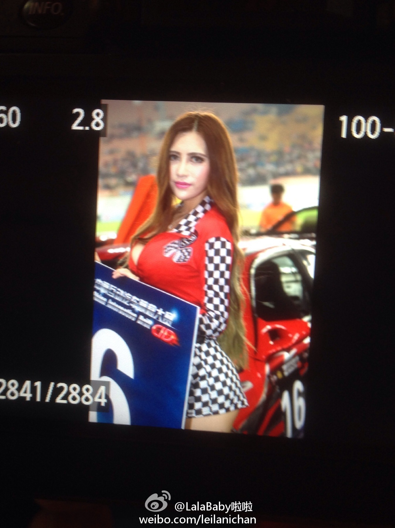 清新美少女 LalaBaby啦啦 生活照05