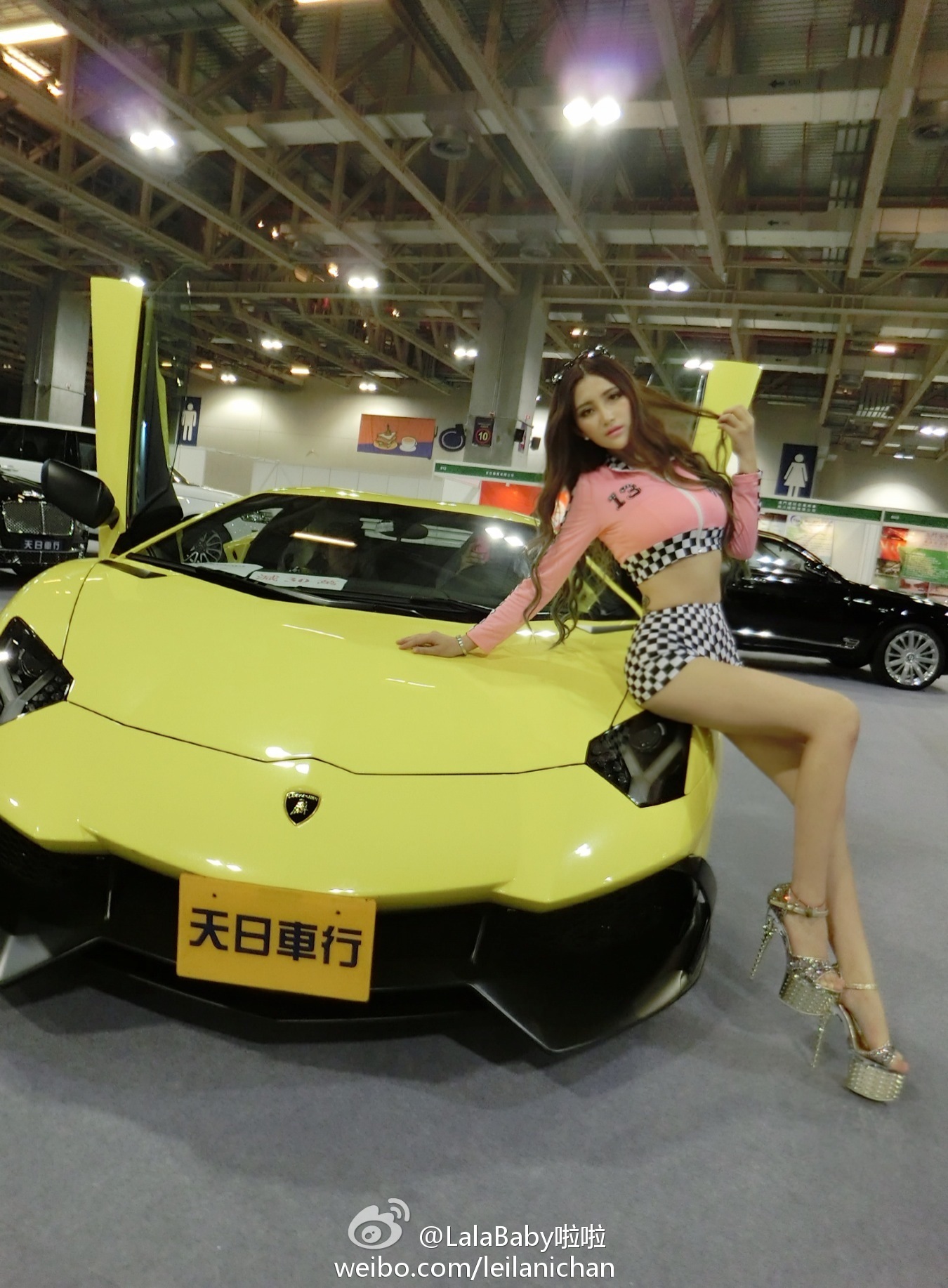 清新美少女 LalaBaby啦啦 生活照05