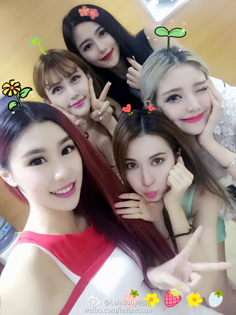 清新美少女 LalaBaby啦啦 生活照06