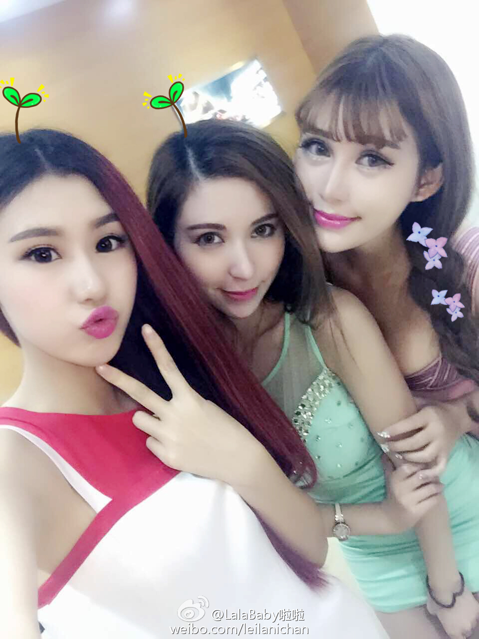 清新美少女 LalaBaby啦啦 生活照06