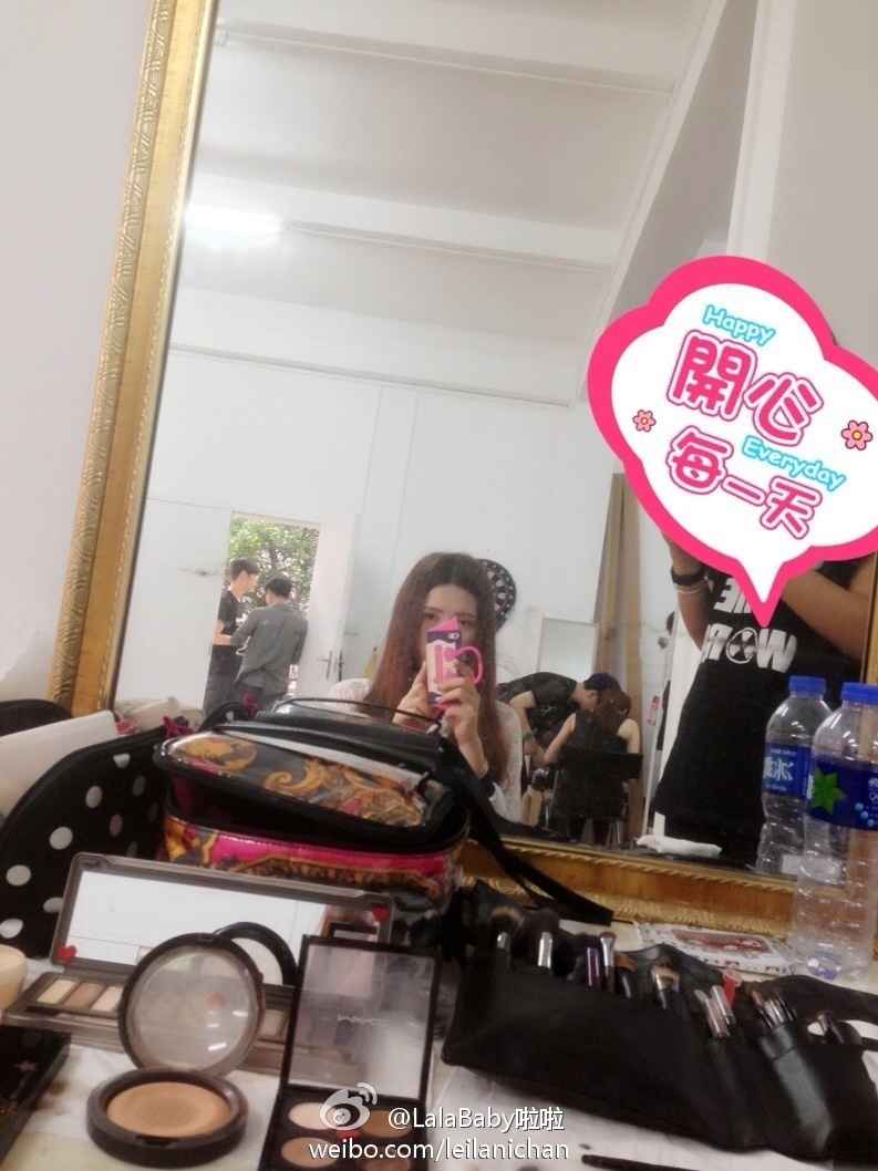 清新美少女 LalaBaby啦啦 生活照06