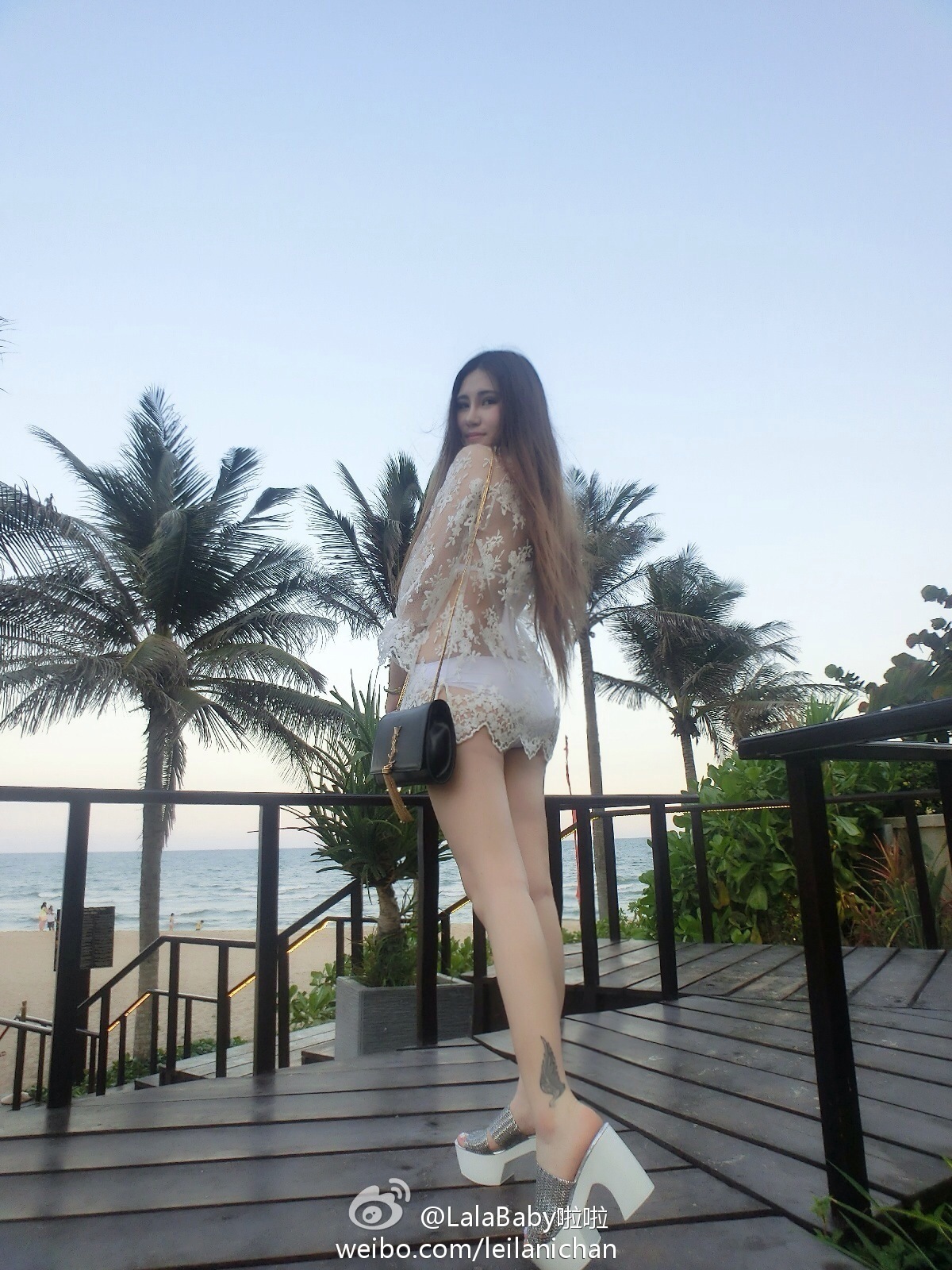 清新美少女 LalaBaby啦啦 生活照06