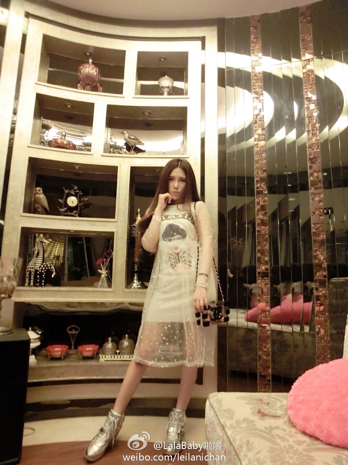 清新美少女 LalaBaby啦啦 生活照06