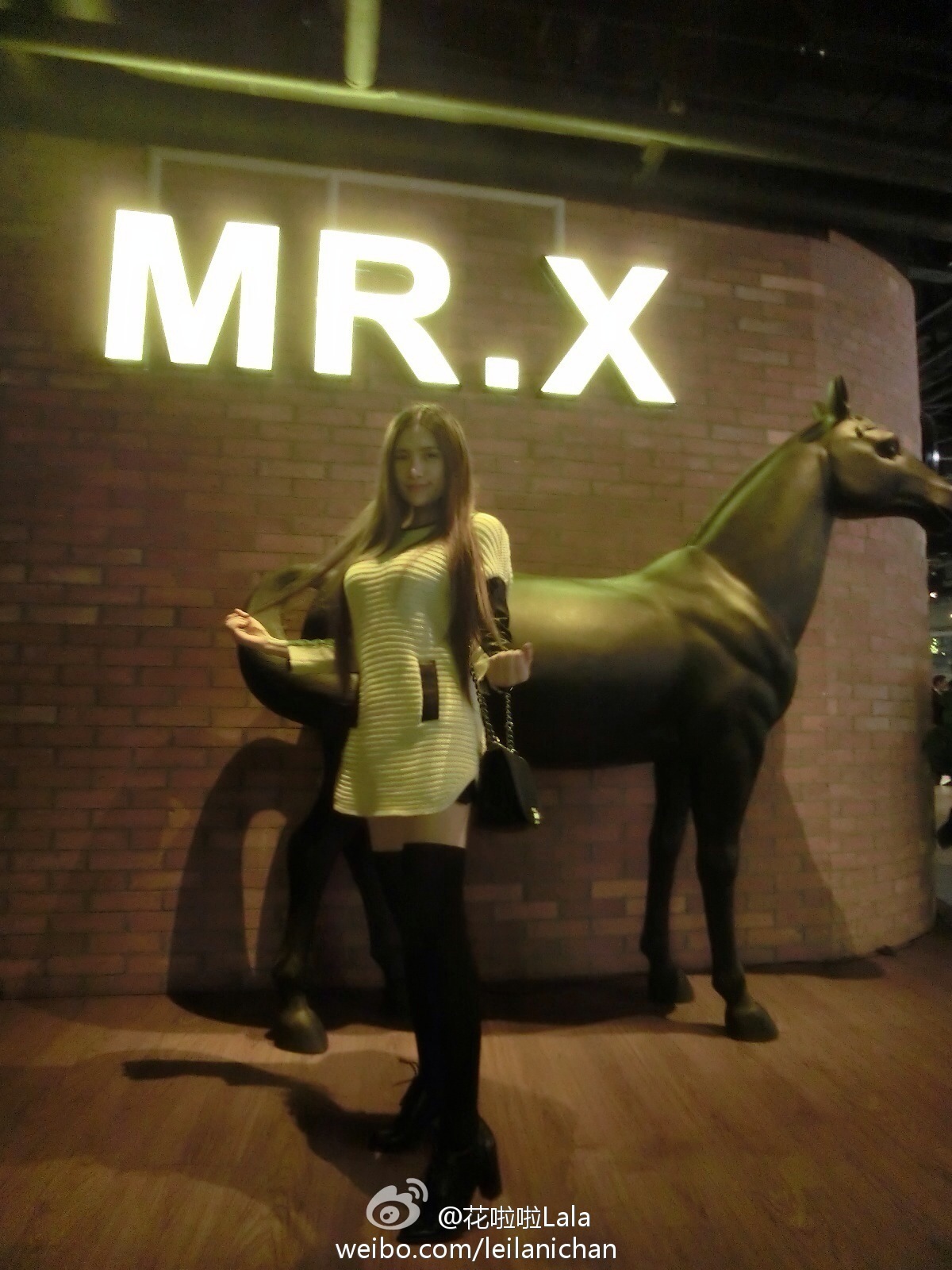 清新美少女 LalaBaby啦啦 生活照06