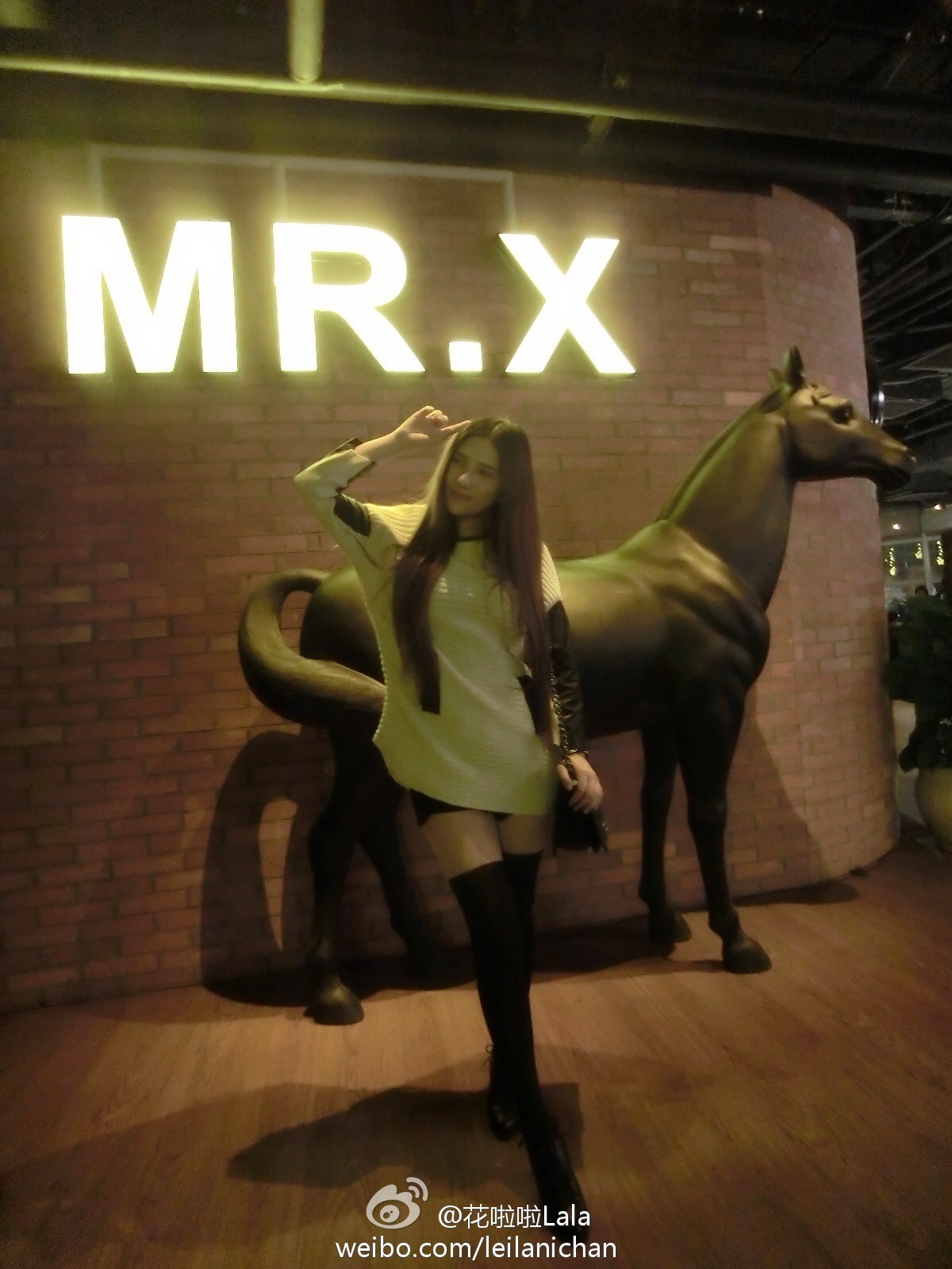 清新美少女 LalaBaby啦啦 生活照06