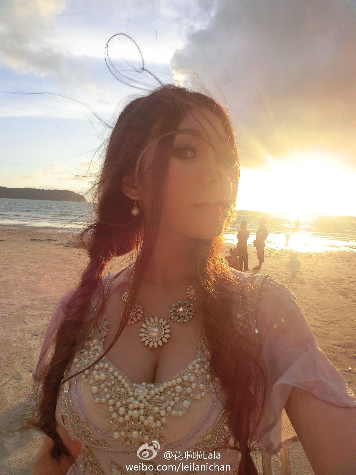 清新美少女 LalaBaby啦啦 生活照06