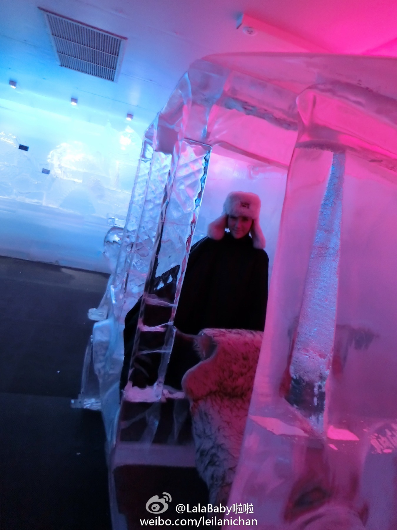 清新美少女 LalaBaby啦啦 生活照06