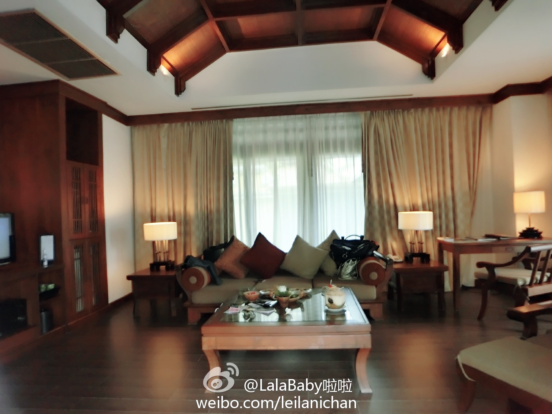 清新美少女 LalaBaby啦啦 生活照06