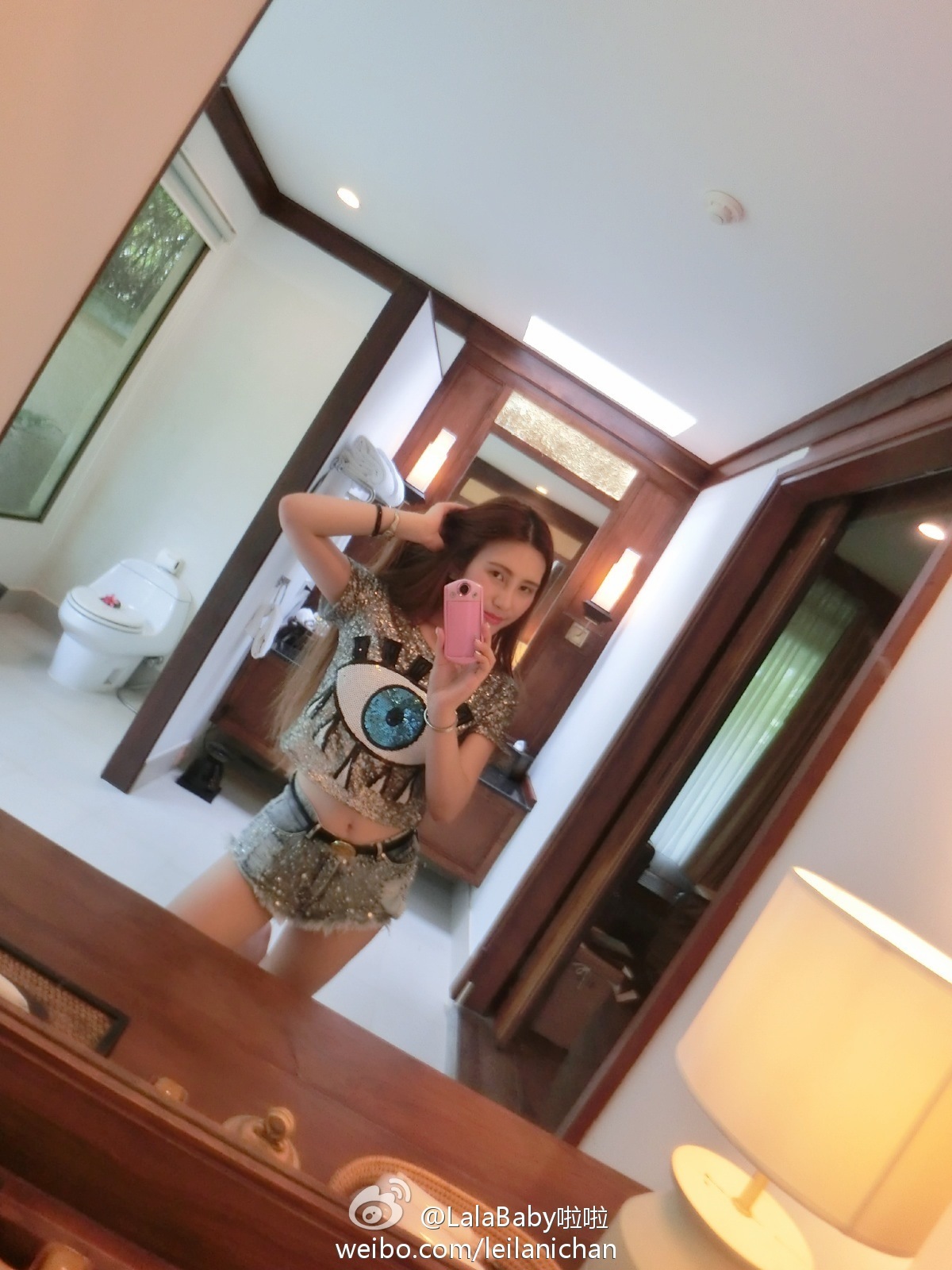 清新美少女 LalaBaby啦啦 生活照06