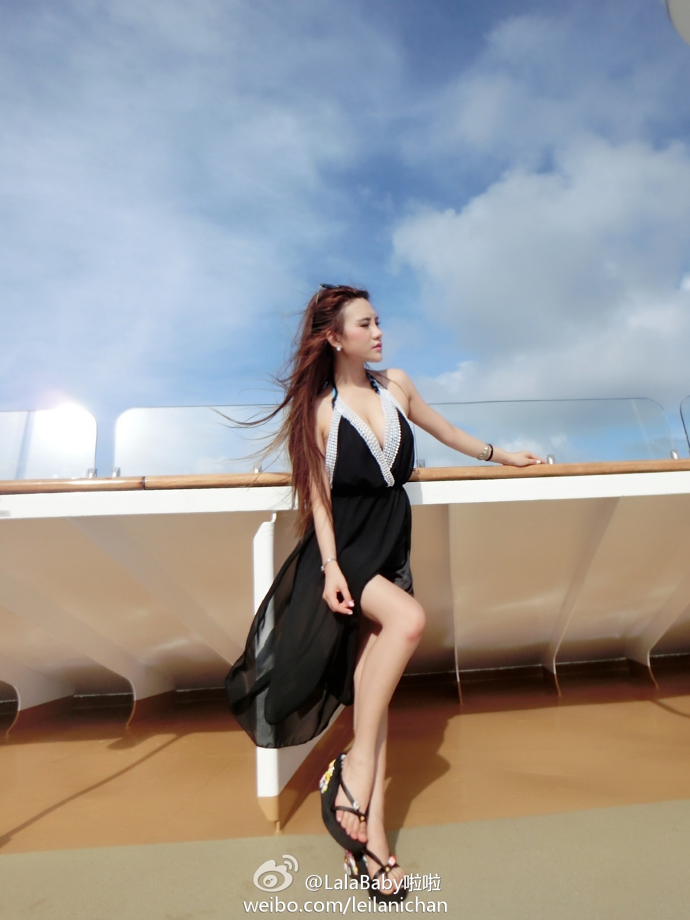 清新美少女 LalaBaby啦啦 生活照06