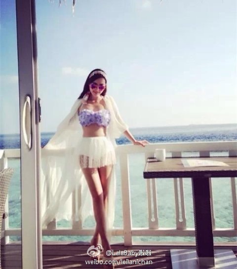 清新美少女 LalaBaby啦啦 生活照06