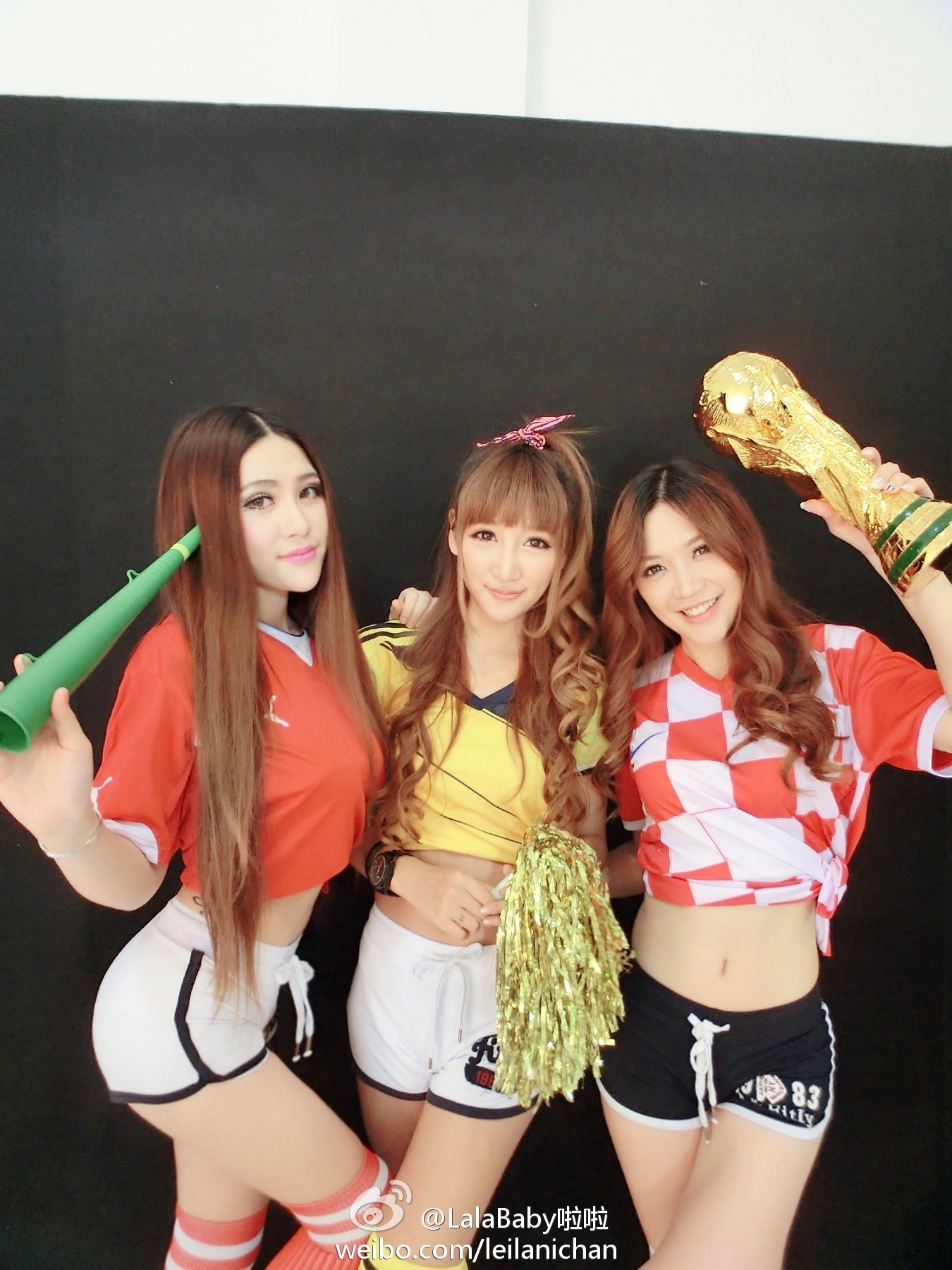 清新美少女 LalaBaby啦啦 生活照06