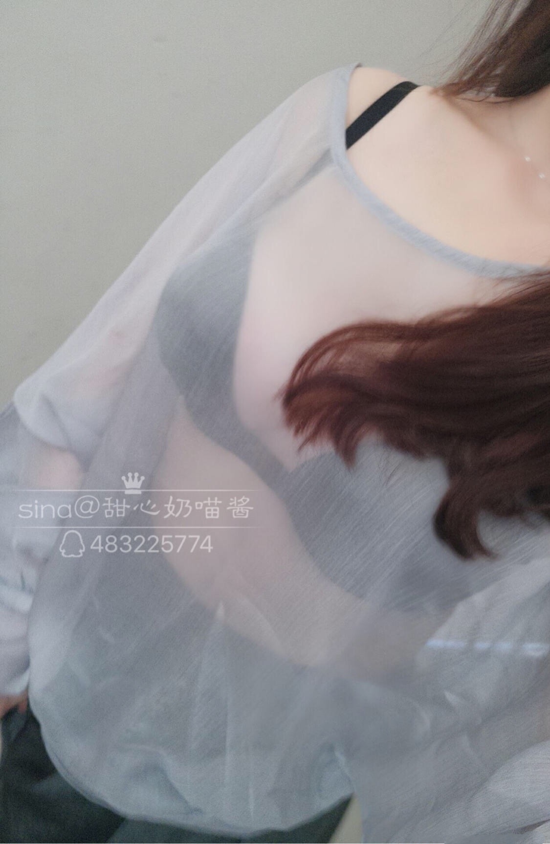 甜心奶猫酱 楼道大胆外拍 皮衣网袜play揉PP 最爱小青瓜