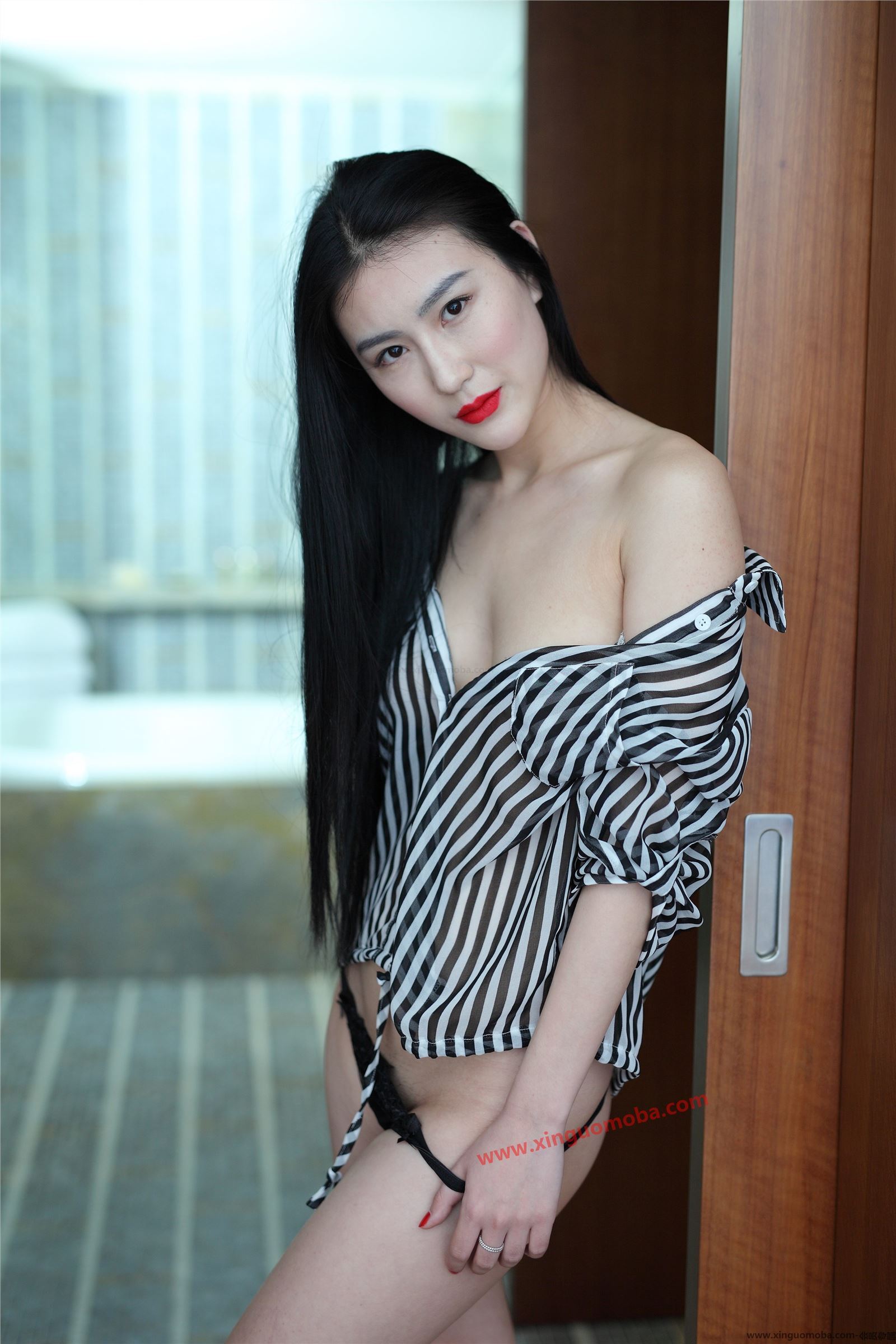 希威社模特(林若白)2016.04.01 高颜值私房套图 2