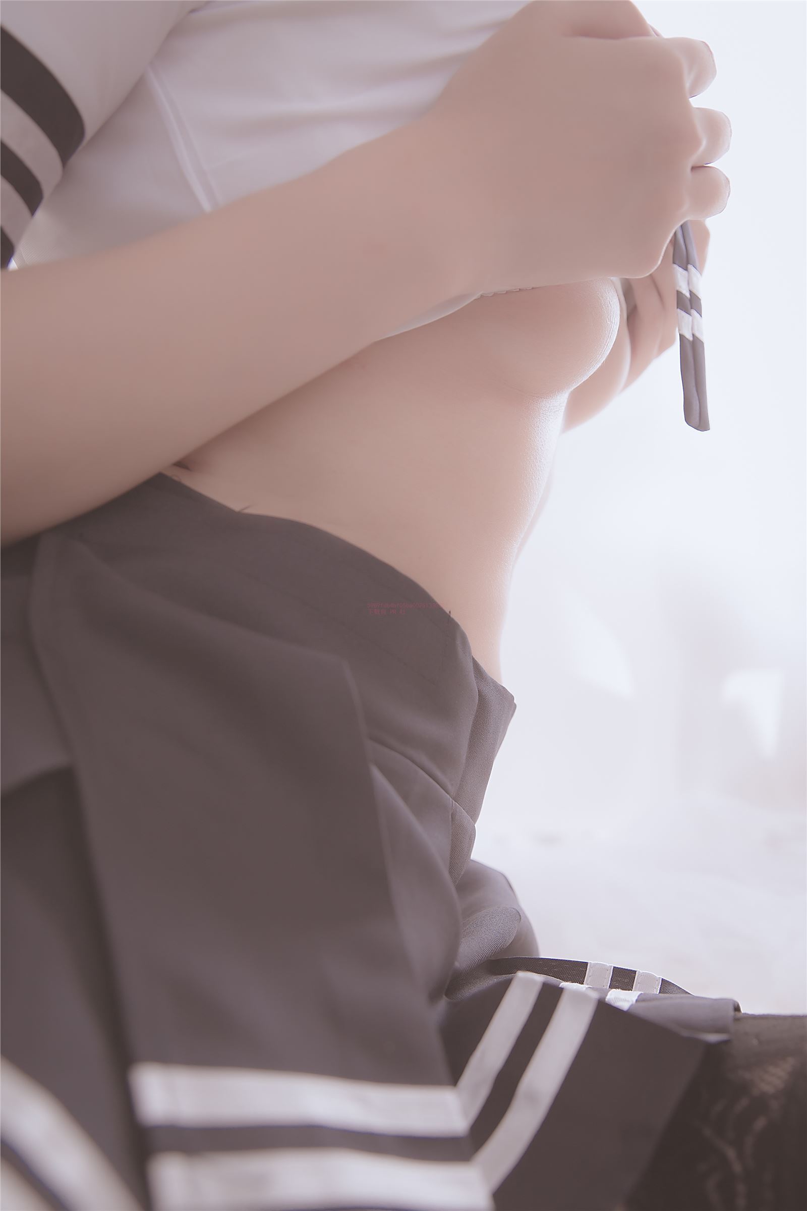 福利姬@小鸟酱VIP图包 – 制服黑丝