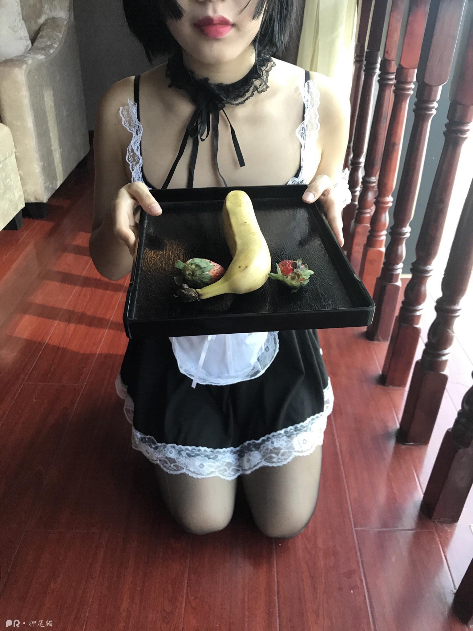 押尾猫—主人吃水水果吗