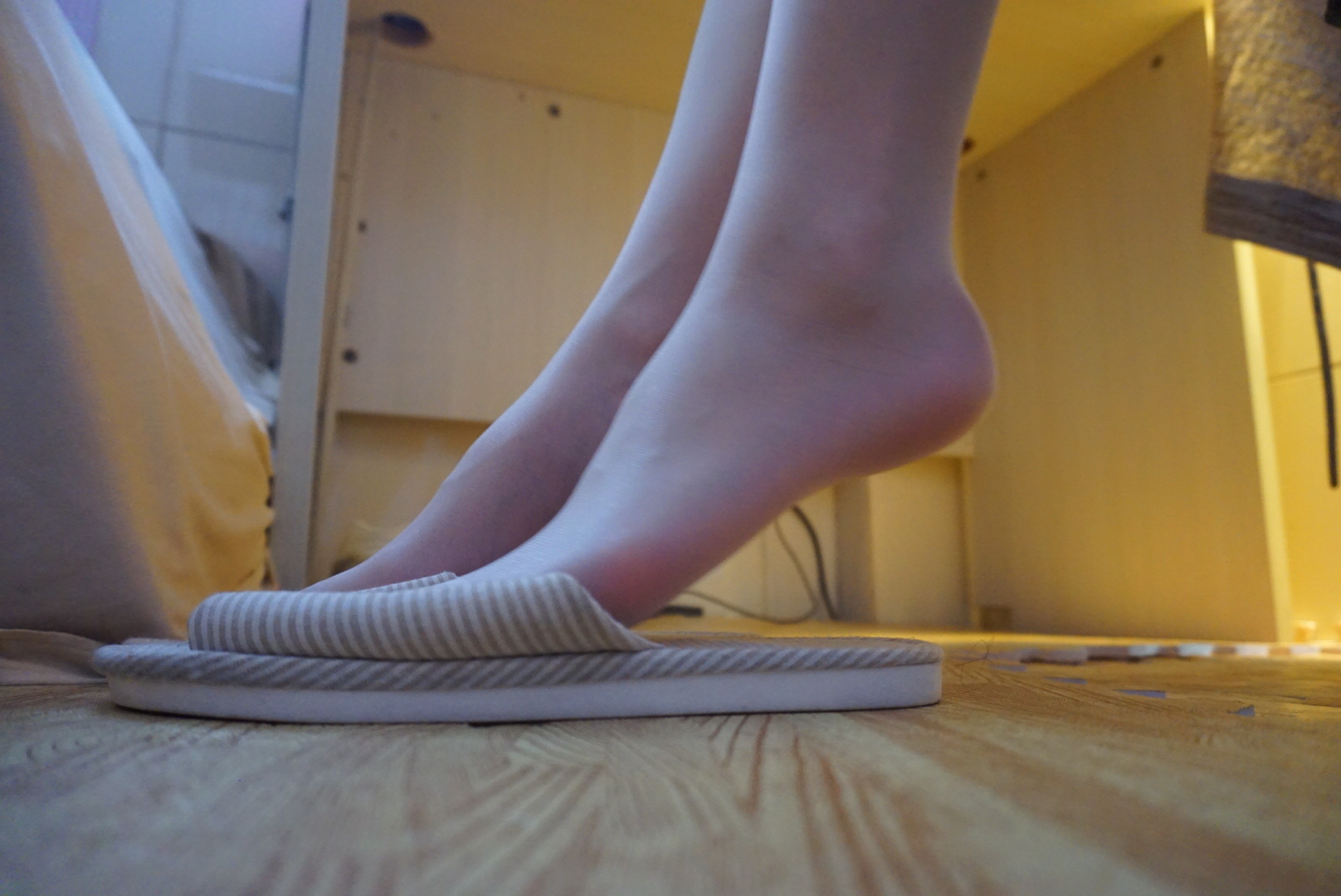 宛如福利 - 白丝