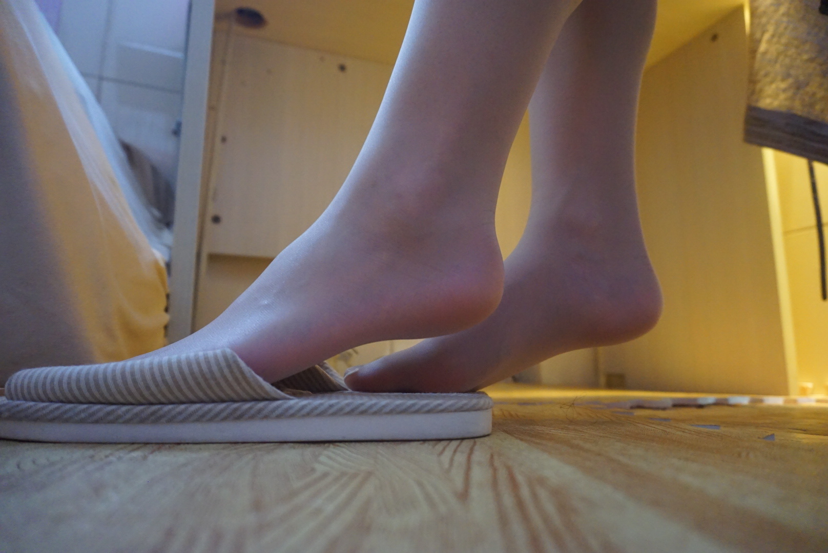 宛如福利 - 白丝