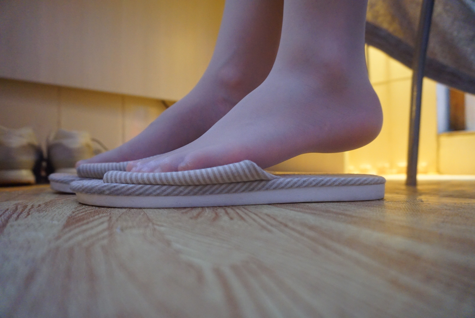 宛如福利 - 白丝