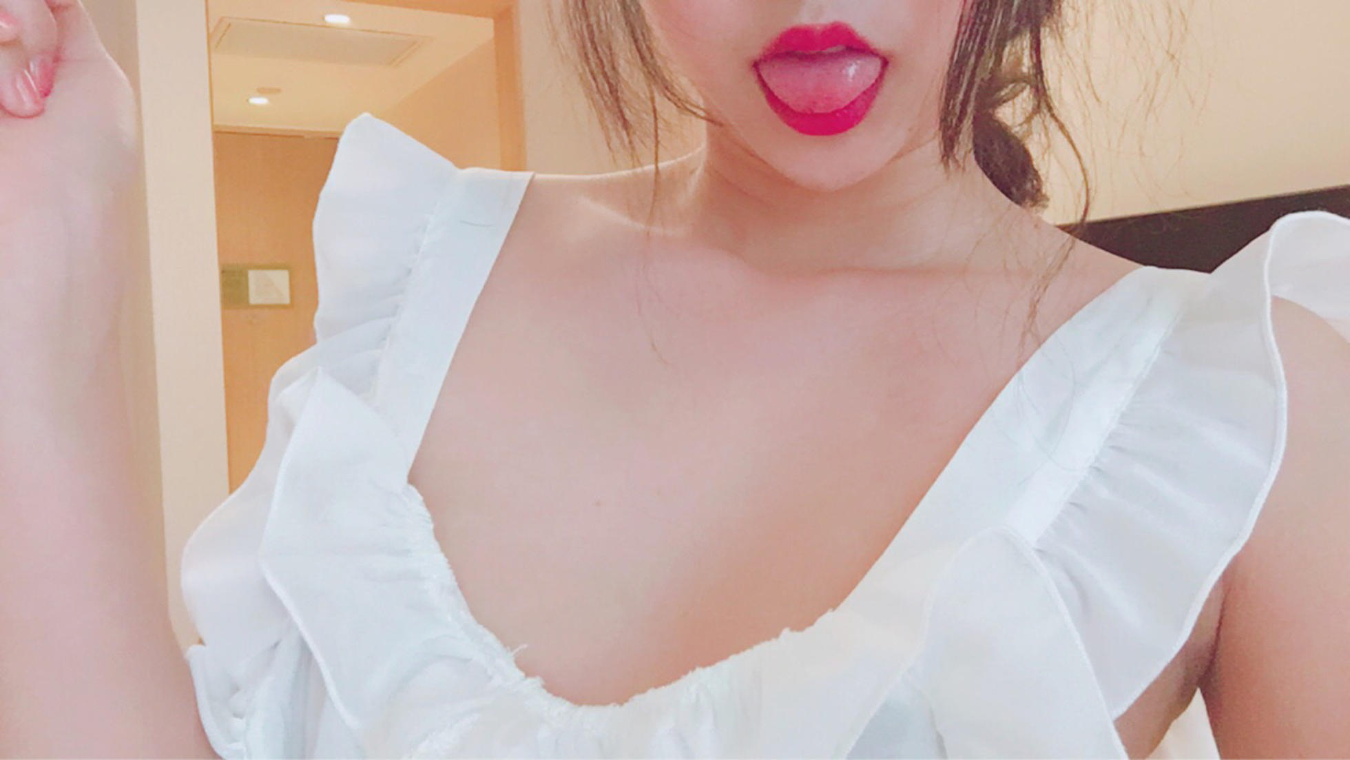 Kanami酱 - 网袜女仆