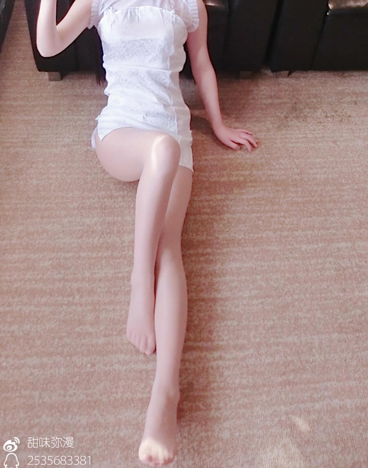 萌白酱（甜味弥漫）-171210白色旗袍