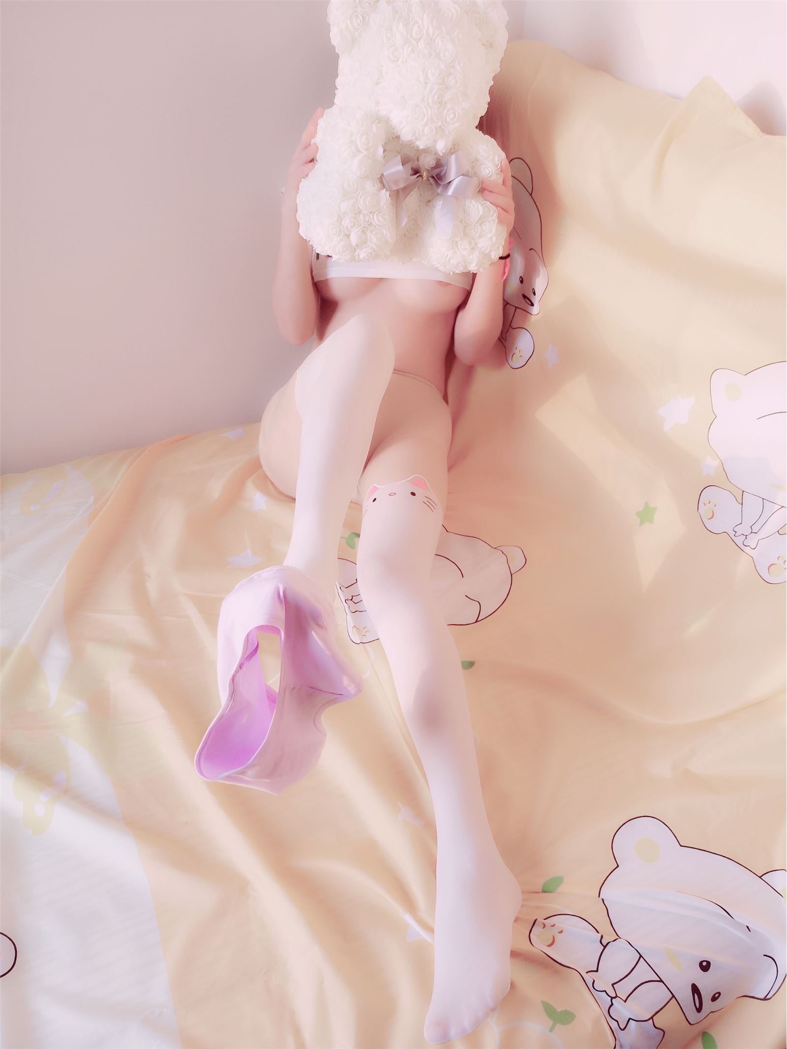 麻酥酥哟-牛仔裤长筒袜