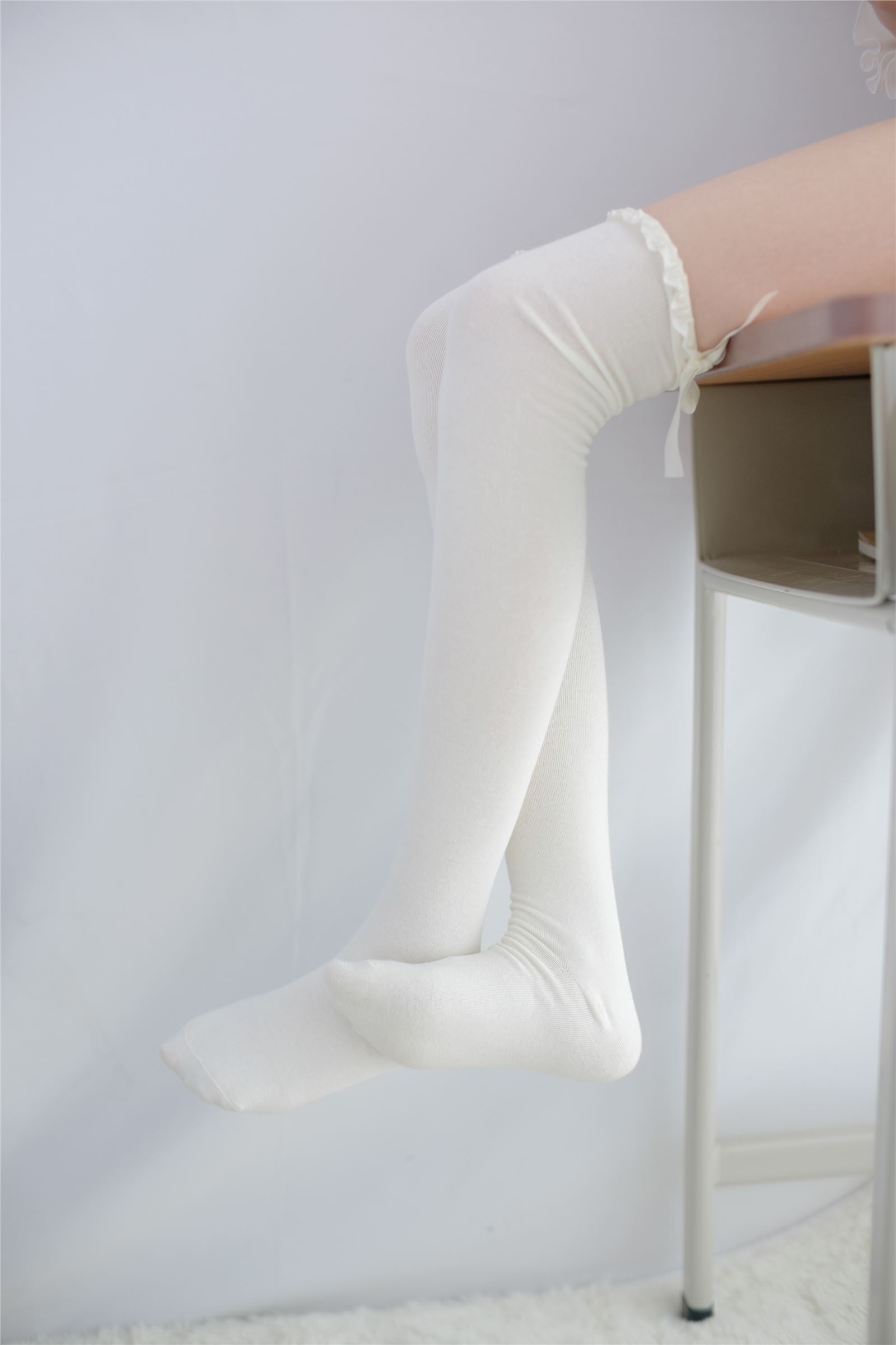 [森萝财团]萝莉丝足写真 R15-016 萝莉蕾丝梦