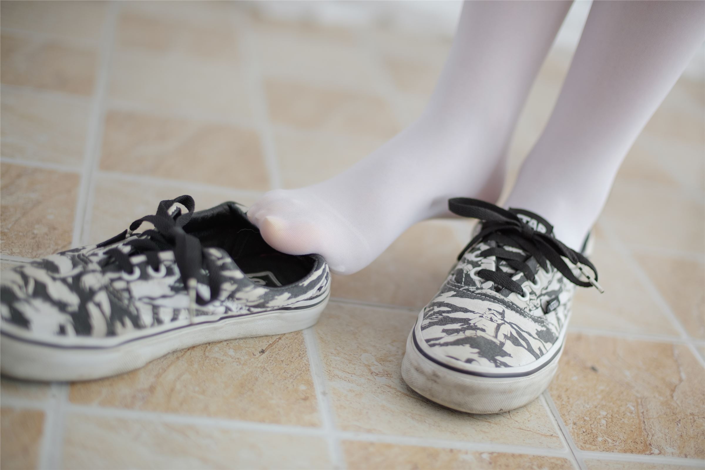 森萝财团精美写真R15-005