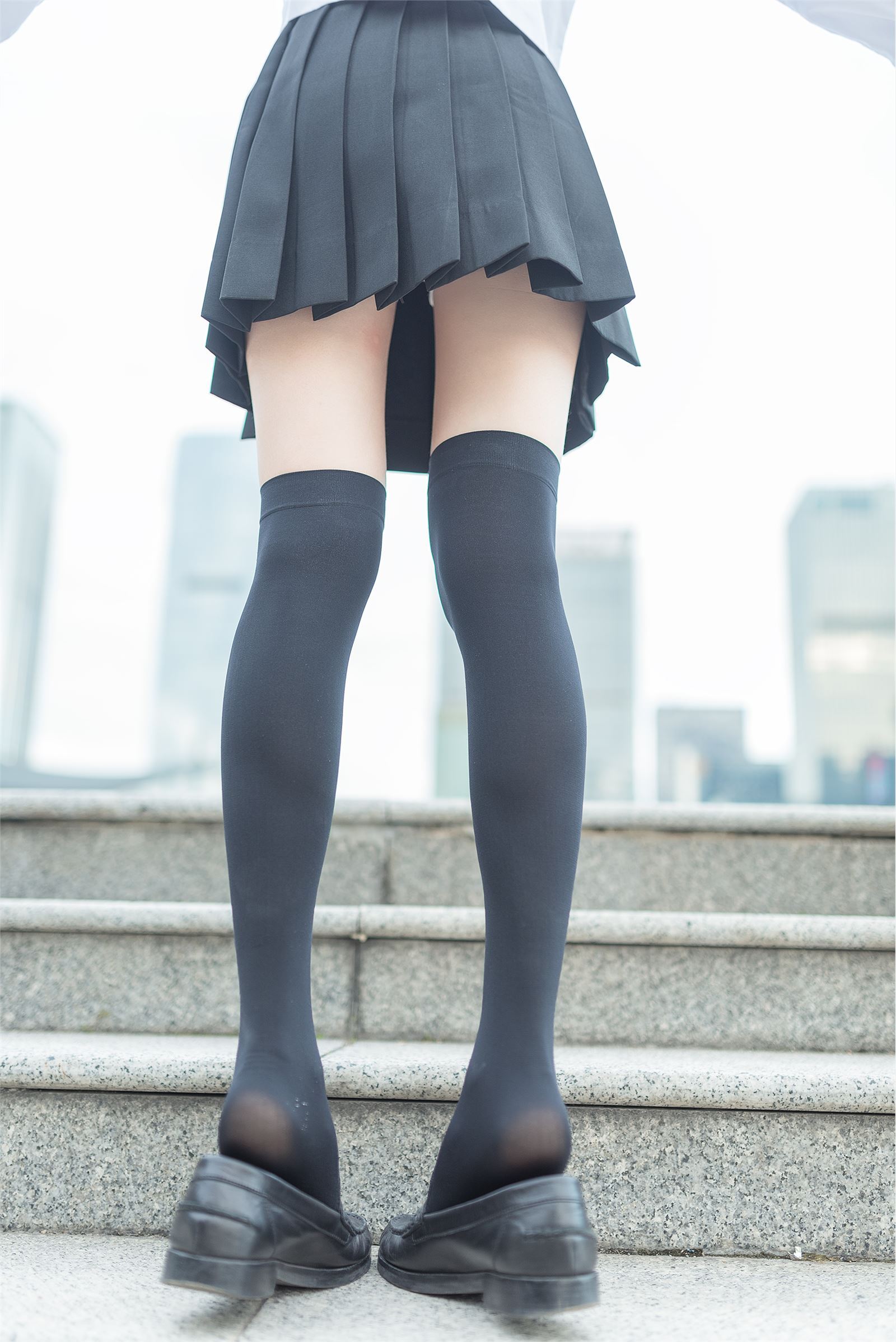 风之领域写真 NO.003 黑丝美腿户外