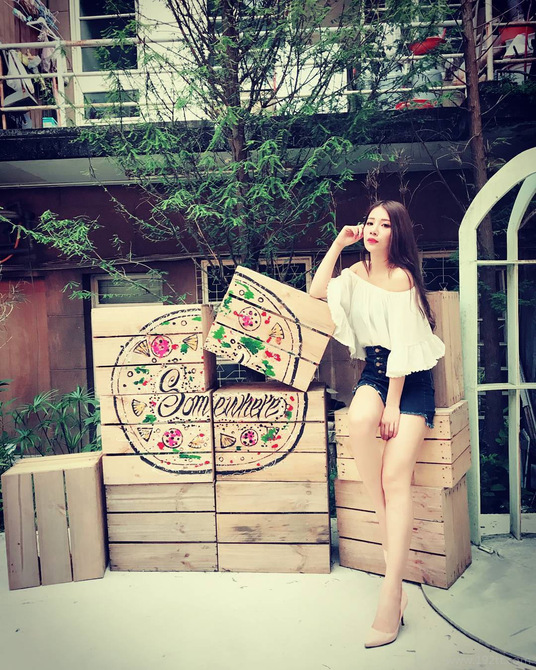 理工科系花「米小米」实验室白袍下是火辣曲线 米小米图片打包[S]