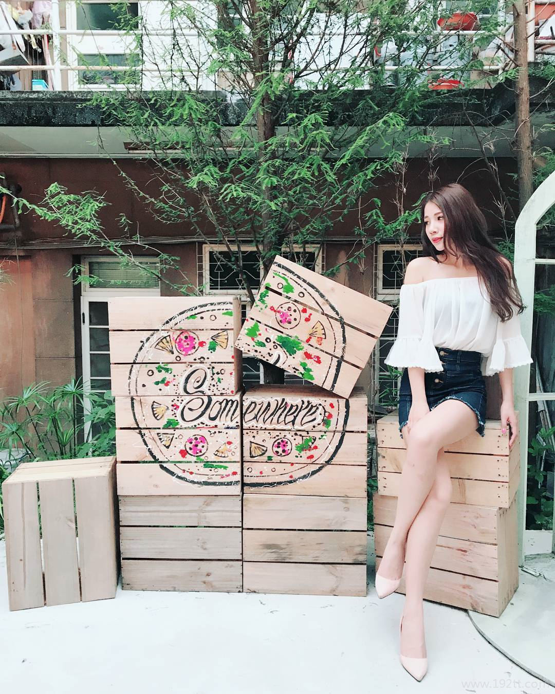 理工科系花「米小米」实验室白袍下是火辣曲线 米小米图片打包[S]