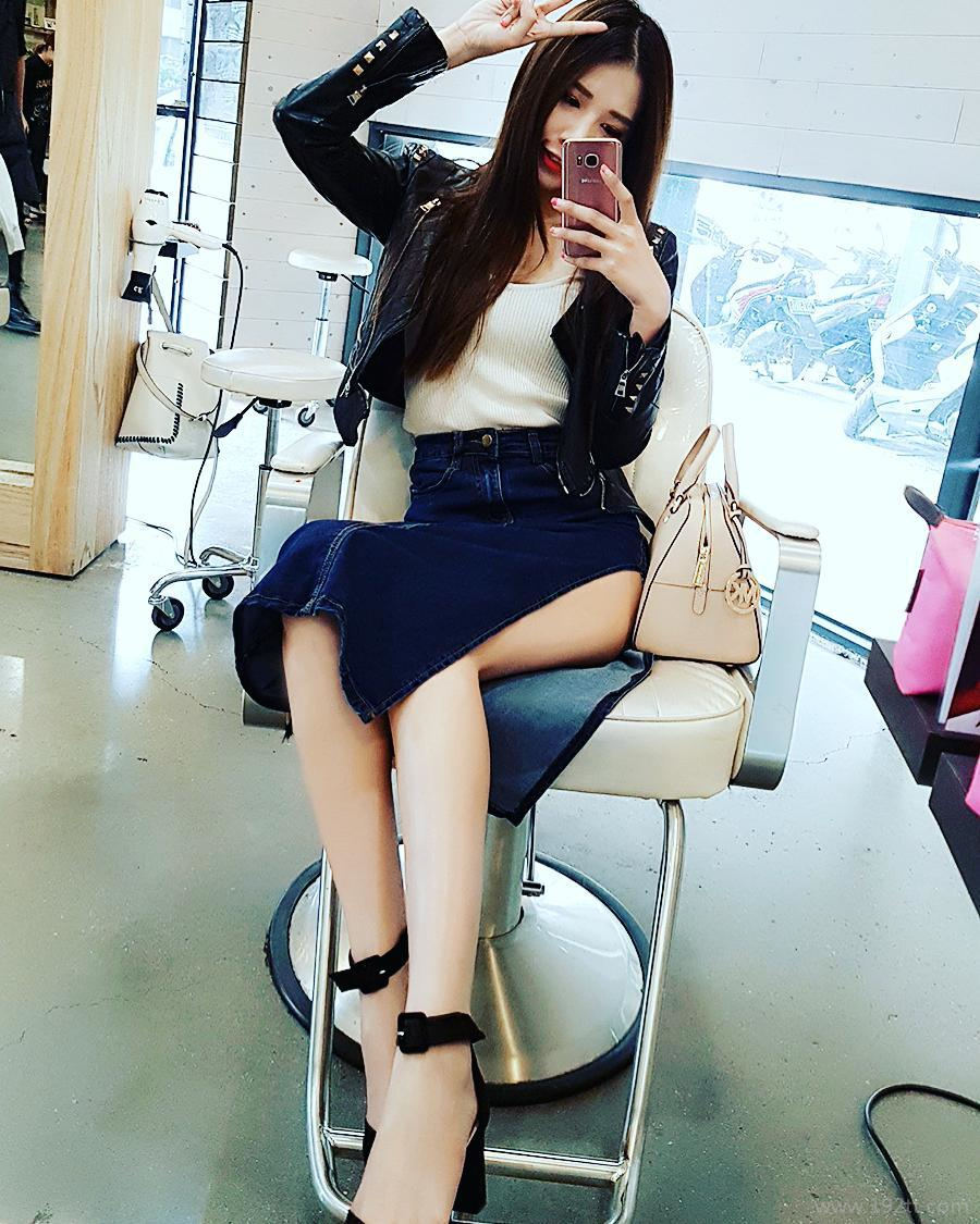 理工科系花「米小米」实验室白袍下是火辣曲线 米小米图片打包[S] 2