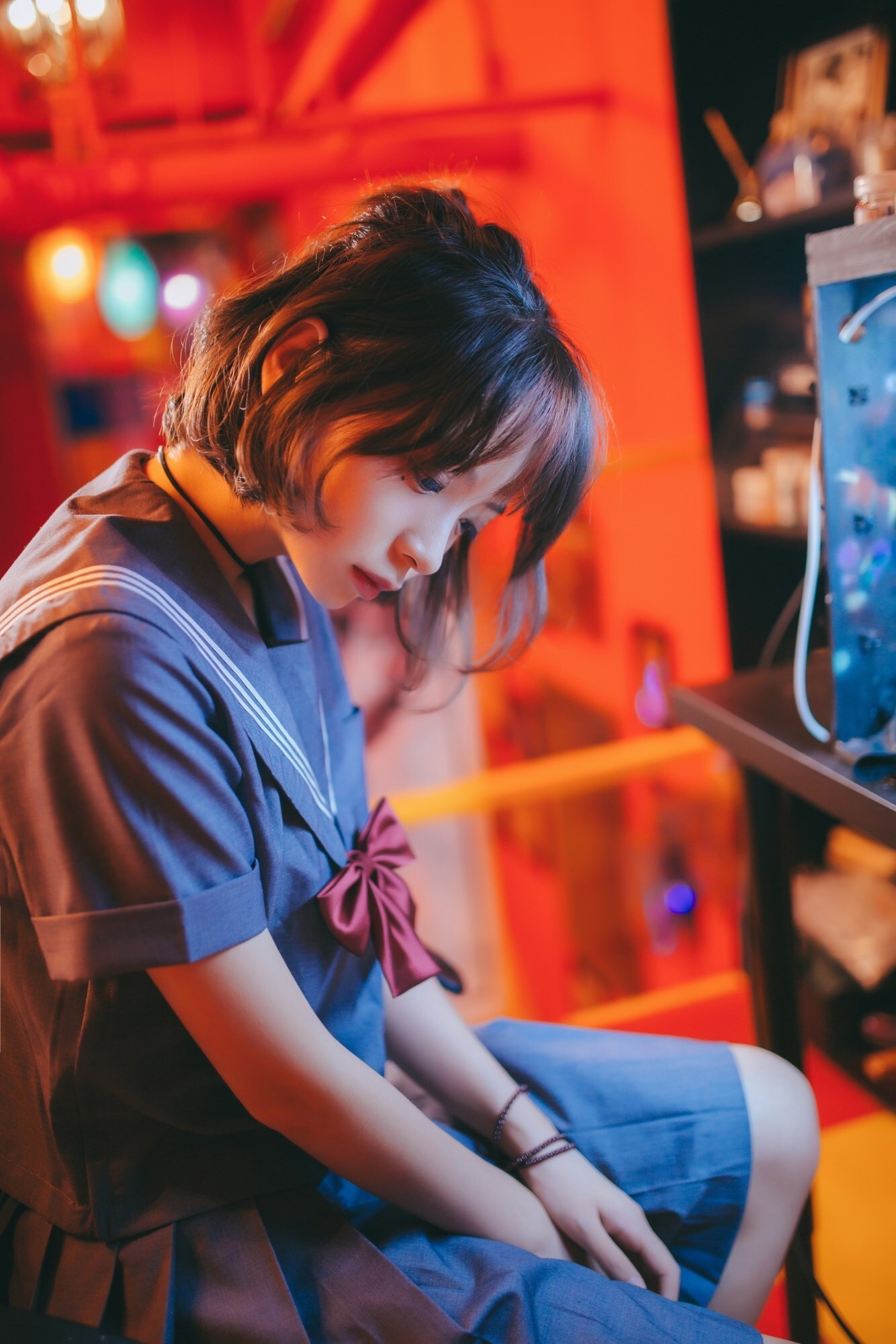 福利姬疯猫ss 被囚禁的少女VIP福利帖