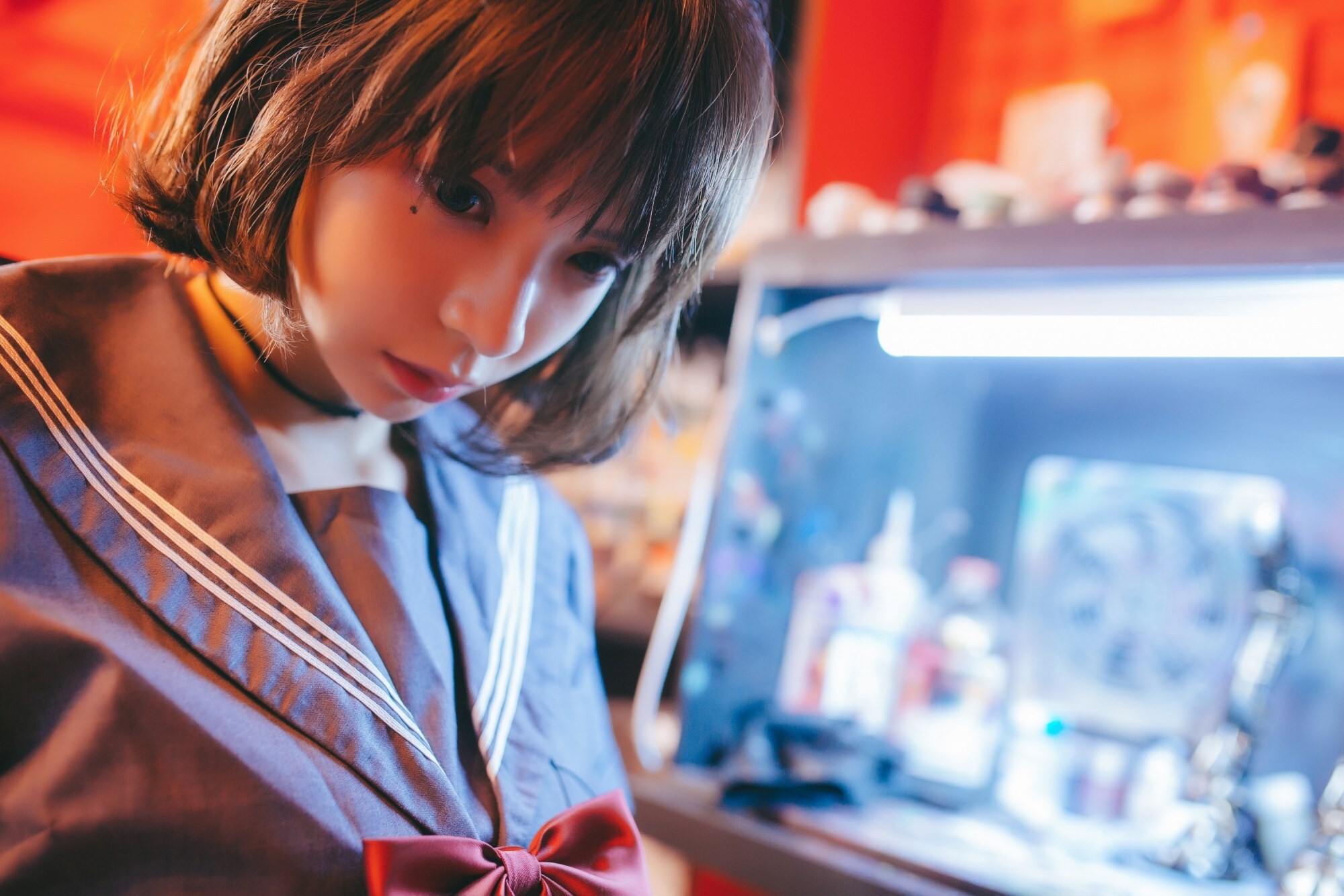 福利姬疯猫ss 被囚禁的少女VIP福利帖