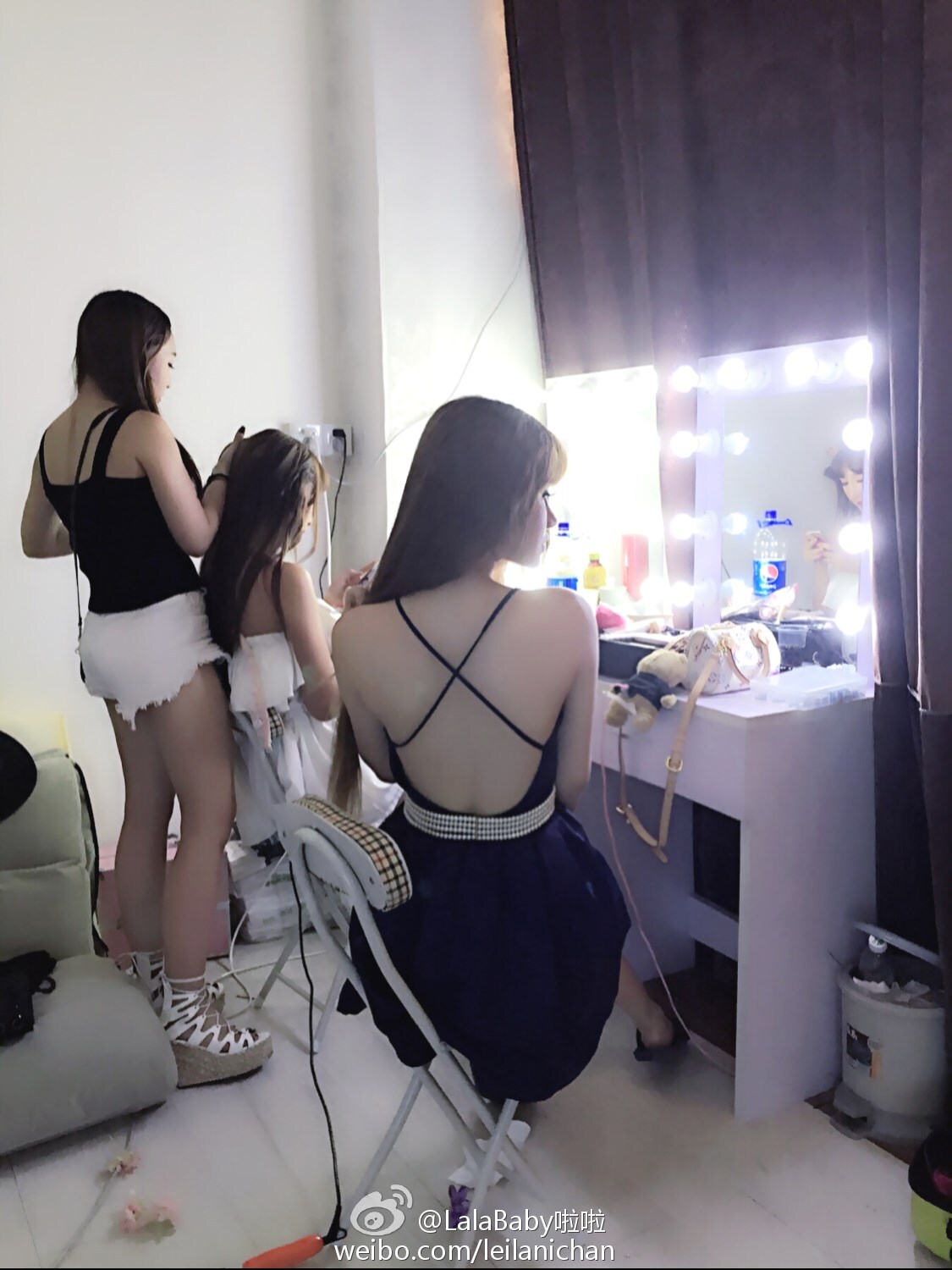 清新美少女 LalaBaby啦啦 生活照09