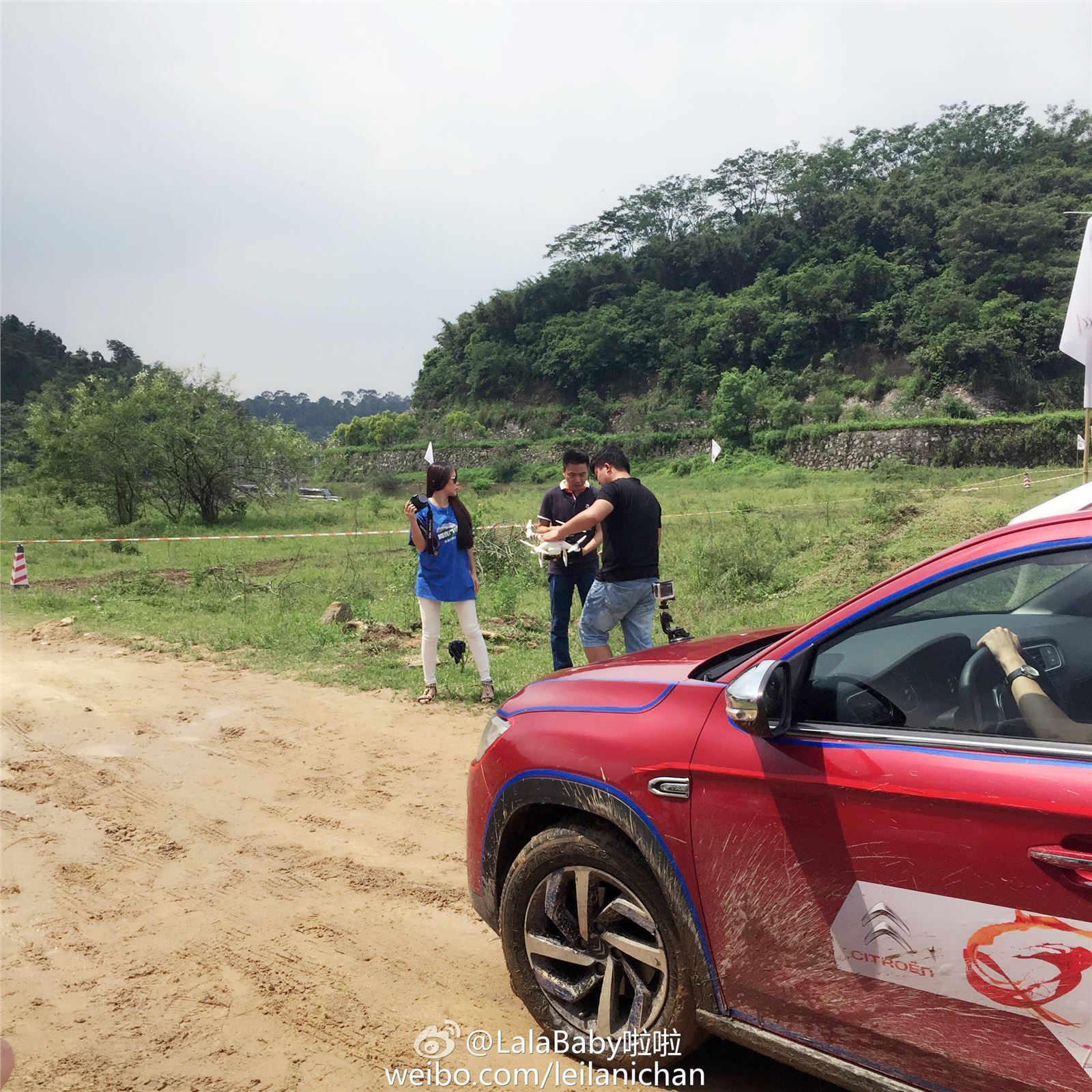 清新美少女 LalaBaby啦啦 生活照09