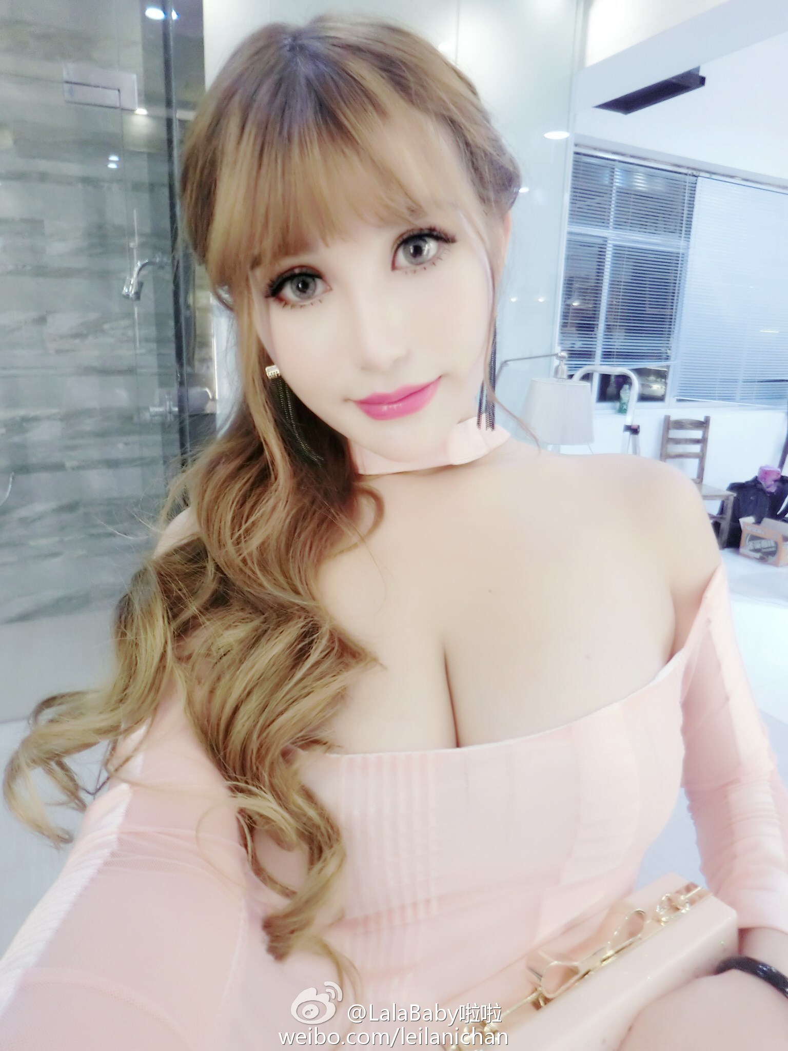 清新美少女 LalaBaby啦啦 生活照09