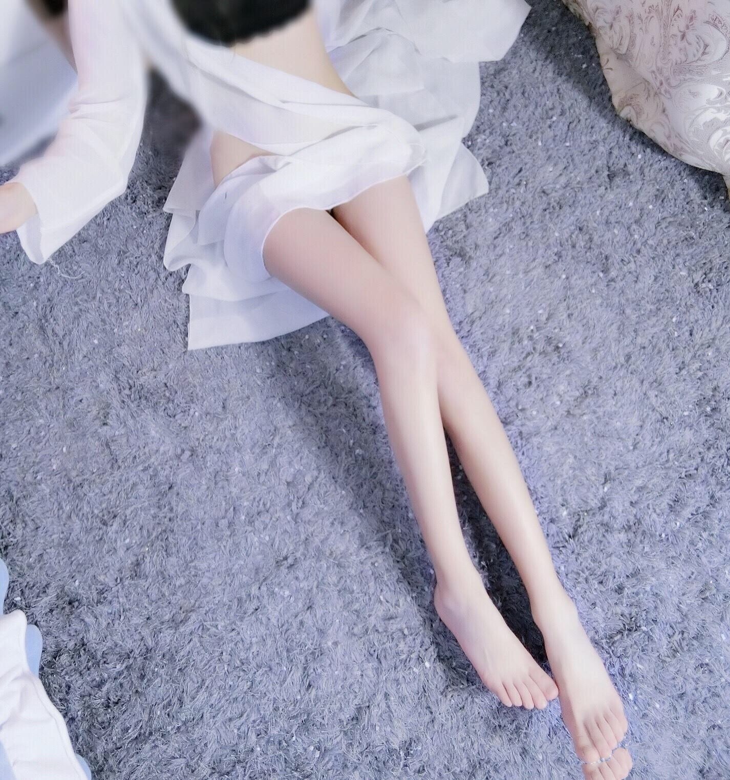 小十七-今天没有穿